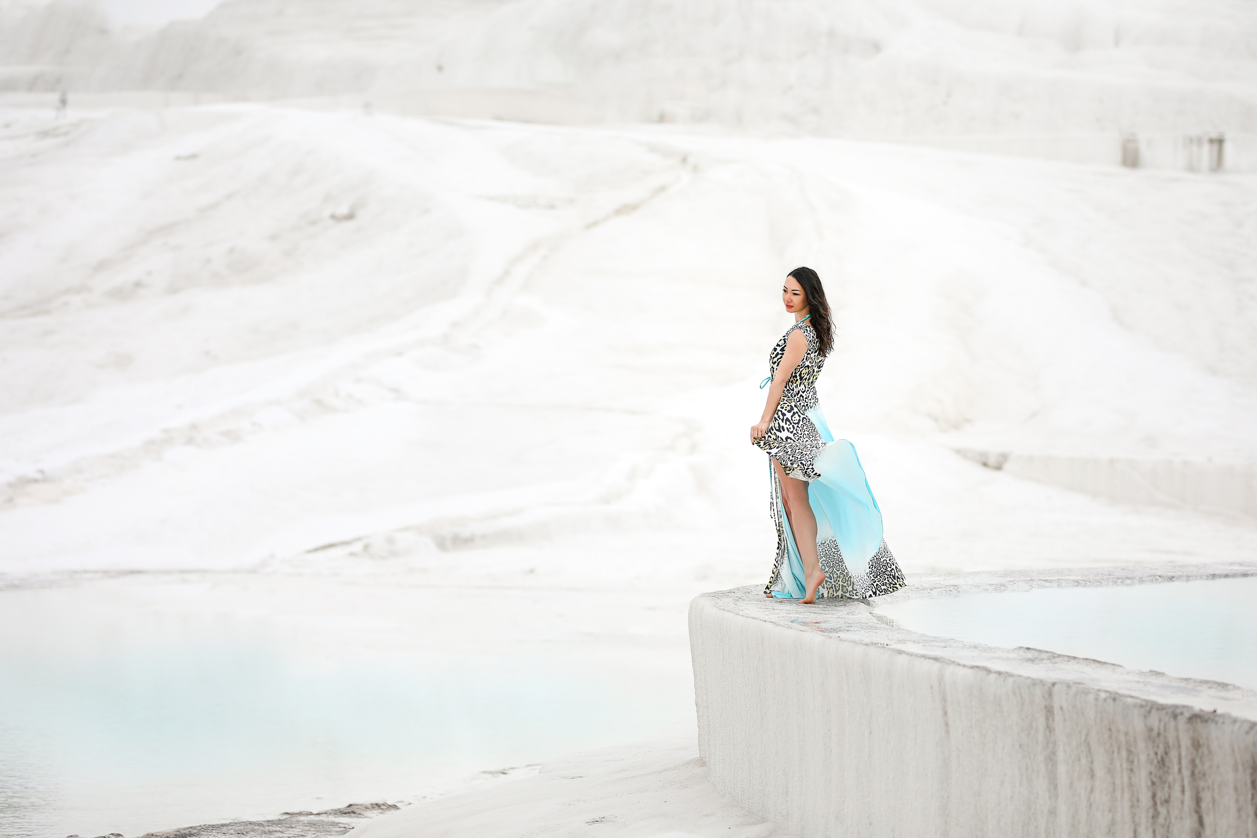 Photoshooting in Pamukkale. Photographer in Turkey, Antalya, Kemer, Belek, Side, Kas, Fethiye