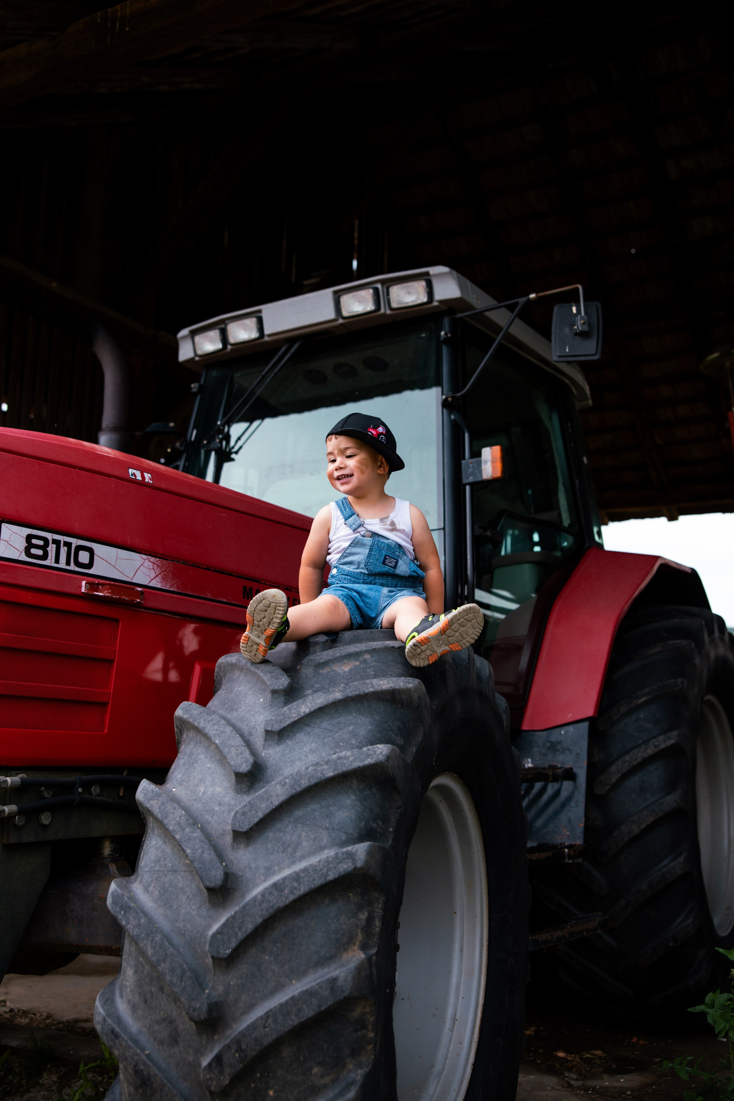 Ședințe foto aniversare. Portré 📸 Photographer | Newborn photos • Maternity photos • Engagements • Weddings • Events • Portraits • Families • Birthdays • Parties