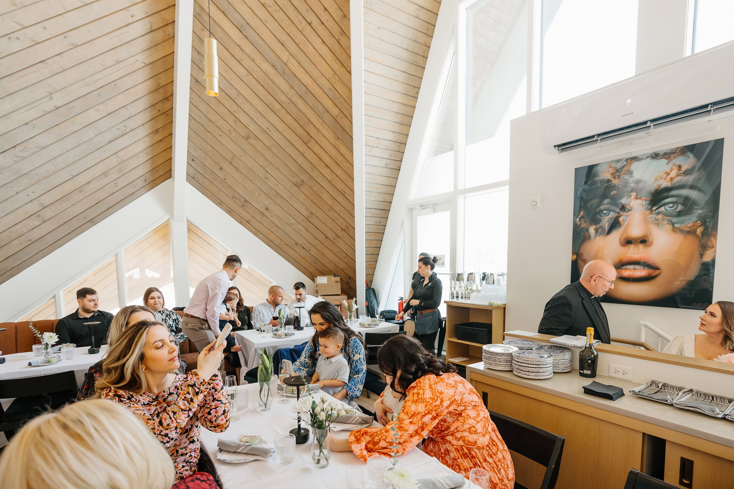 04.27.2025 Wedding. Wedding family event photographer in Chicago Nick Yushevich