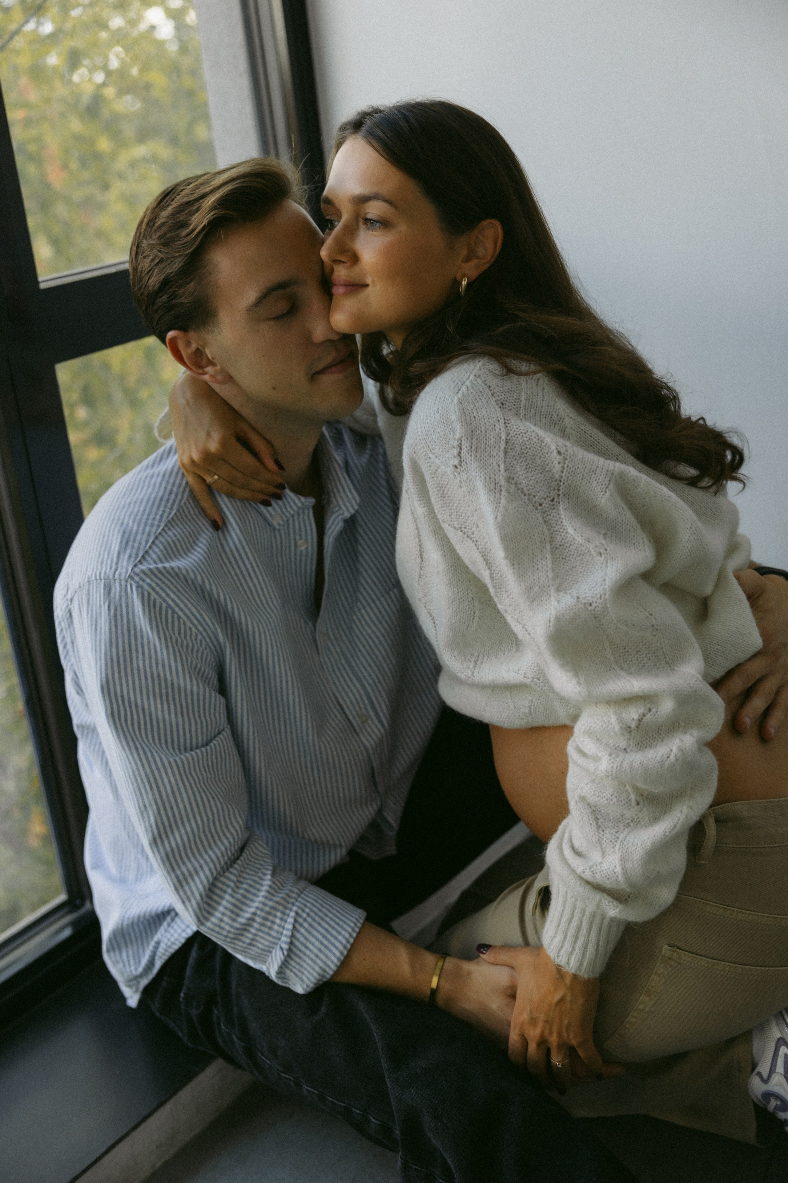 Ieva ir Žilvinas | Moderni laukimo fotosesija studijoje. Vestuvių ir šeimų fotografė Lena Bondarenko / belove photo