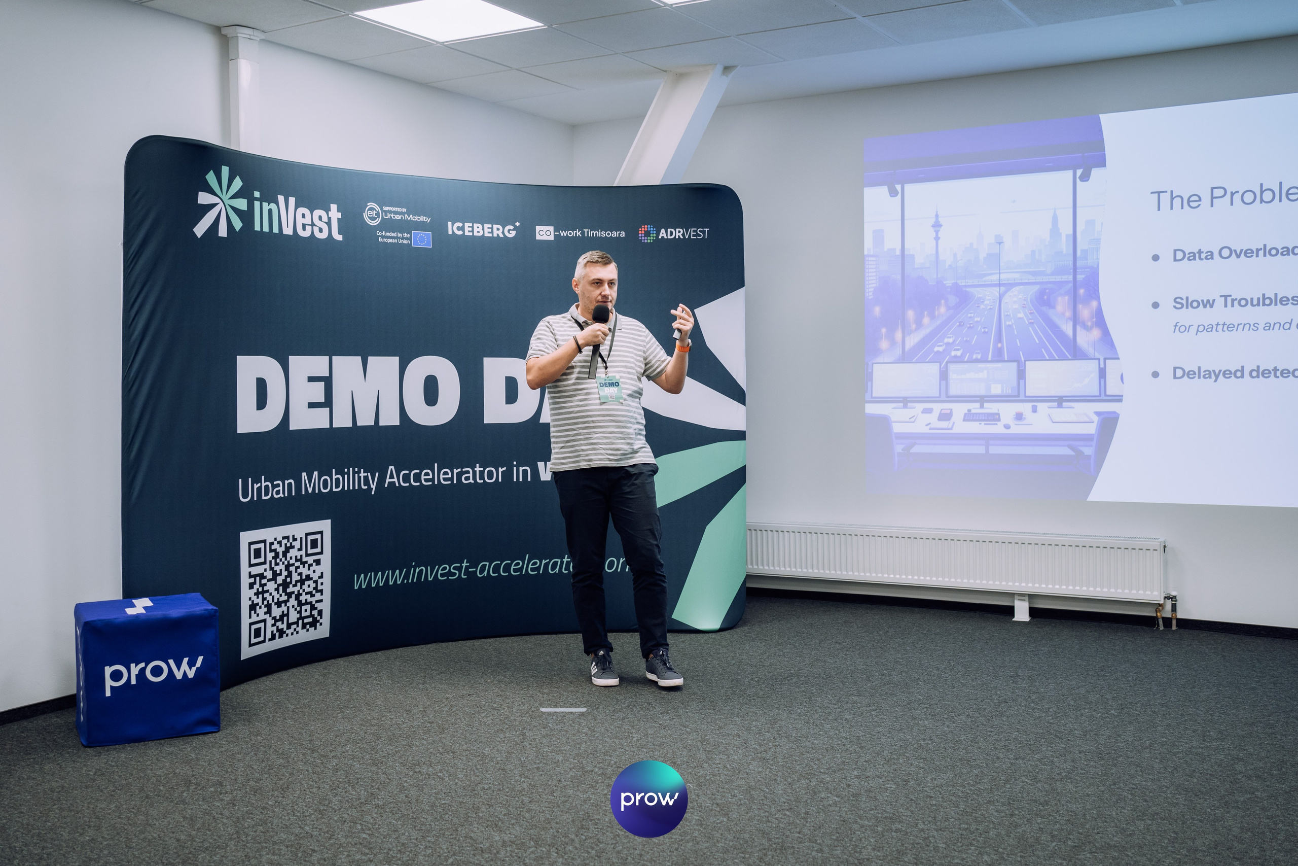 InVest DemoDay @ Cowork. Cozac Cristian Photographer