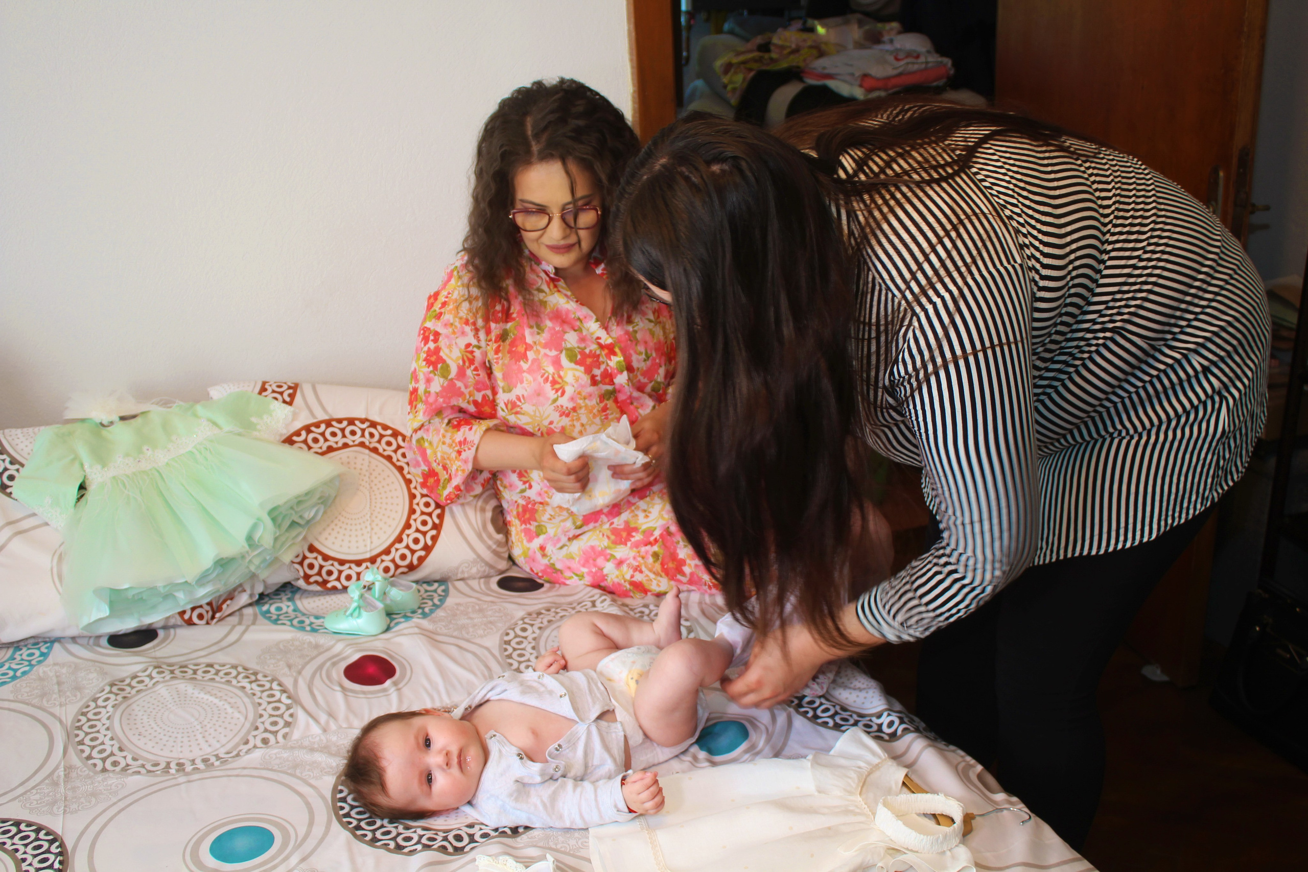 BYZO MEDIA. PETRU BYZO - family and children photographer in ROMANIA