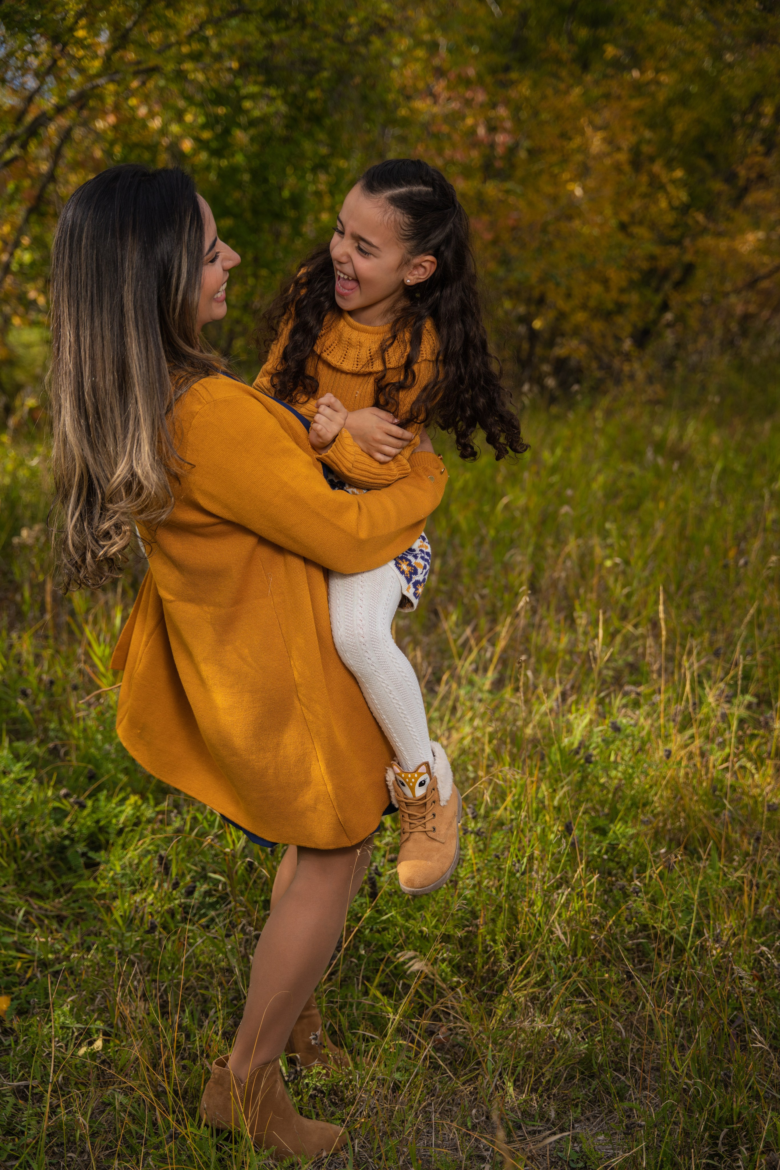 Marcia’s Family. Carlos Lima Photography — Photographer in Calgary