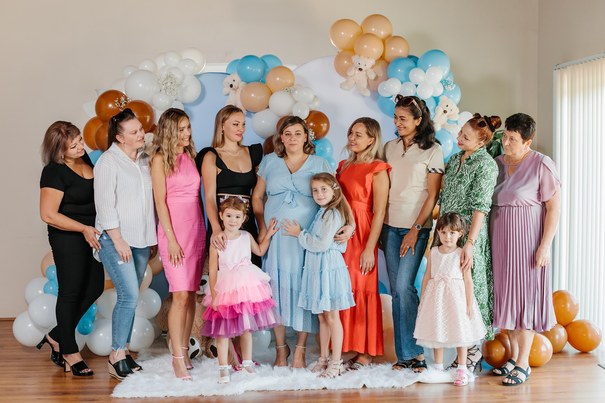 10.01.2022 Baby shower. Wedding family event photographer in Chicago Nick Yushevich