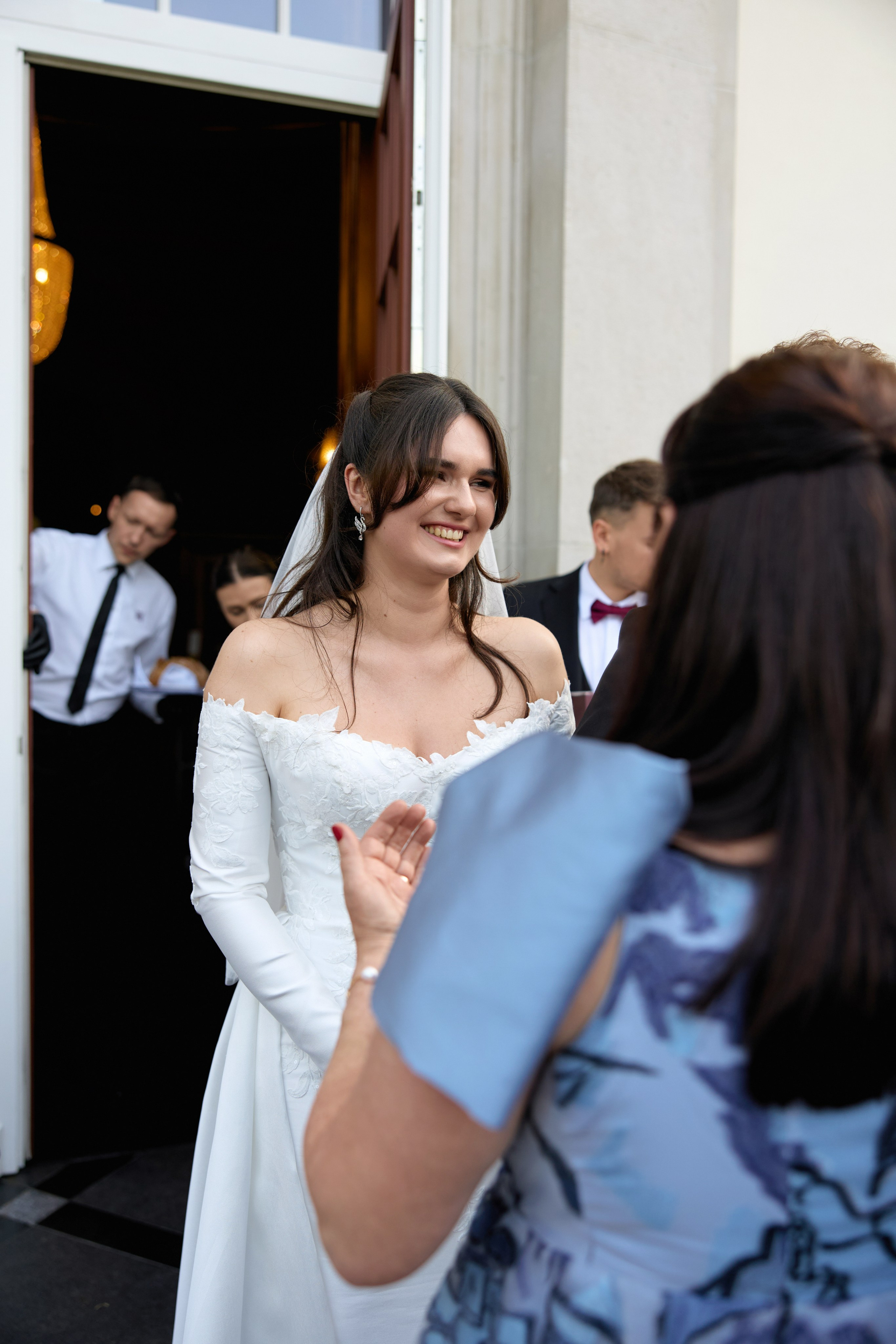 Wiktoria & Kacper. Pałac Goetz. Fotograf ślubny i rodzinny w Krakowie Yana Klymova