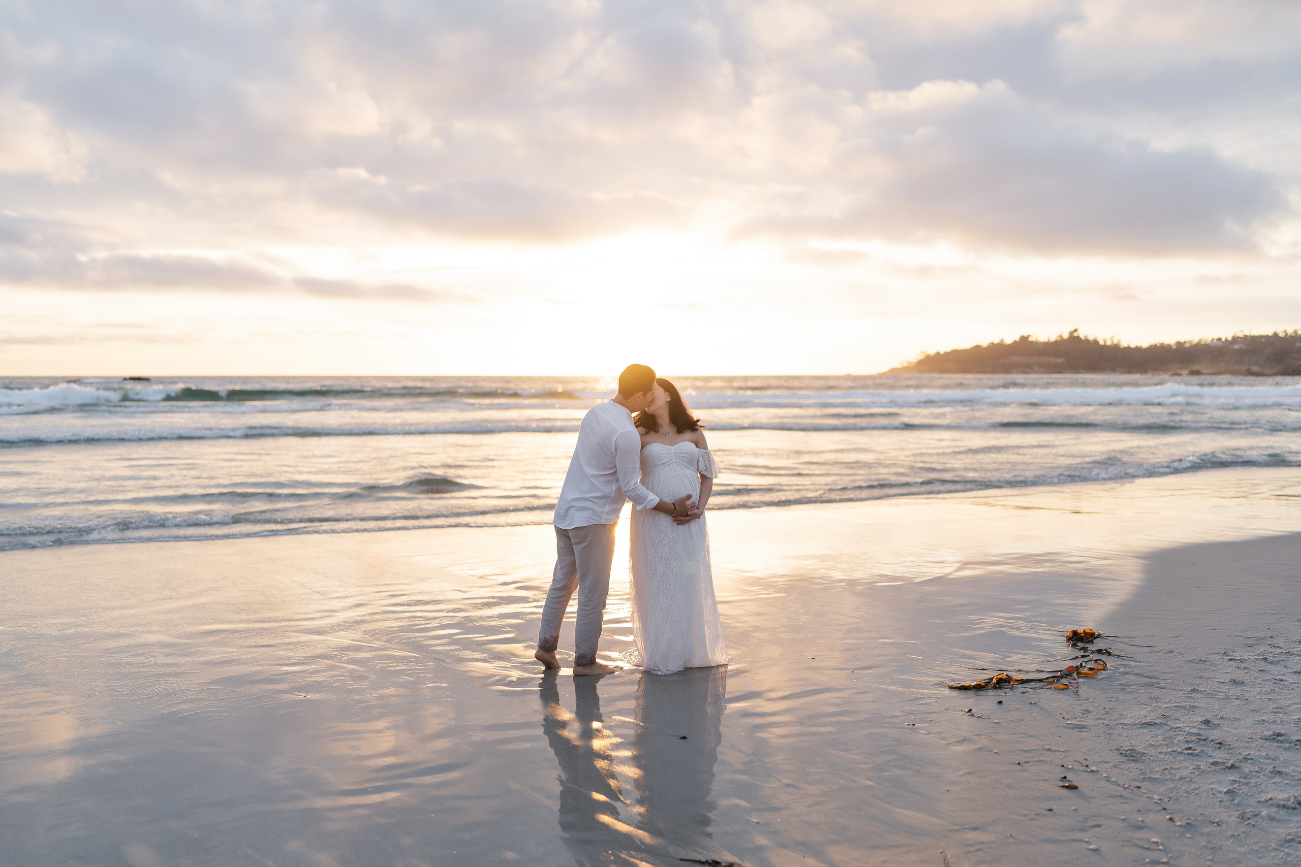 Luz Maternity Session at Carmel. Soulo Photography | San Francisco Bay Area Based Photographer