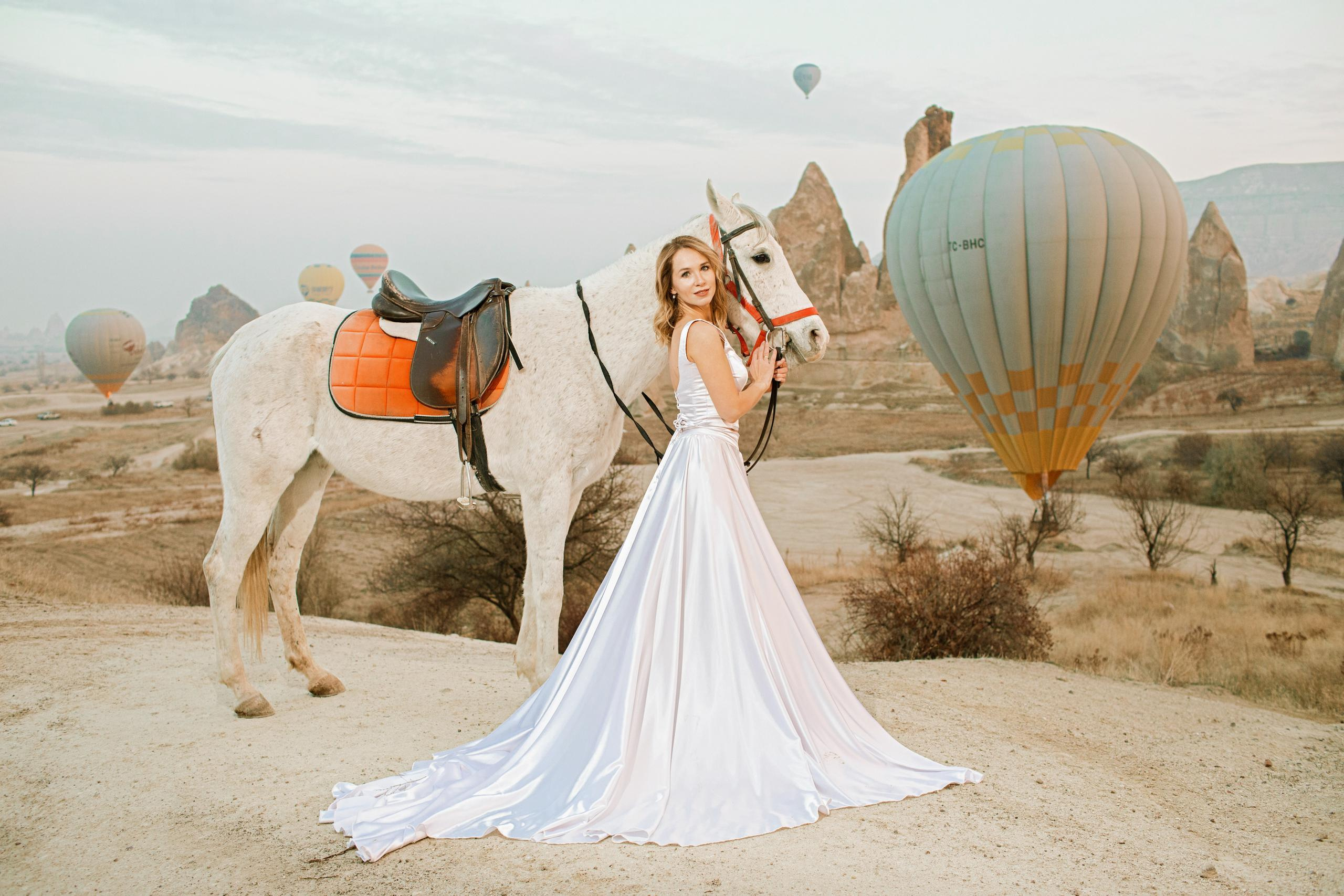 Julia Ganch I Fashion Wedding Photography I Cappadocia Turkey
