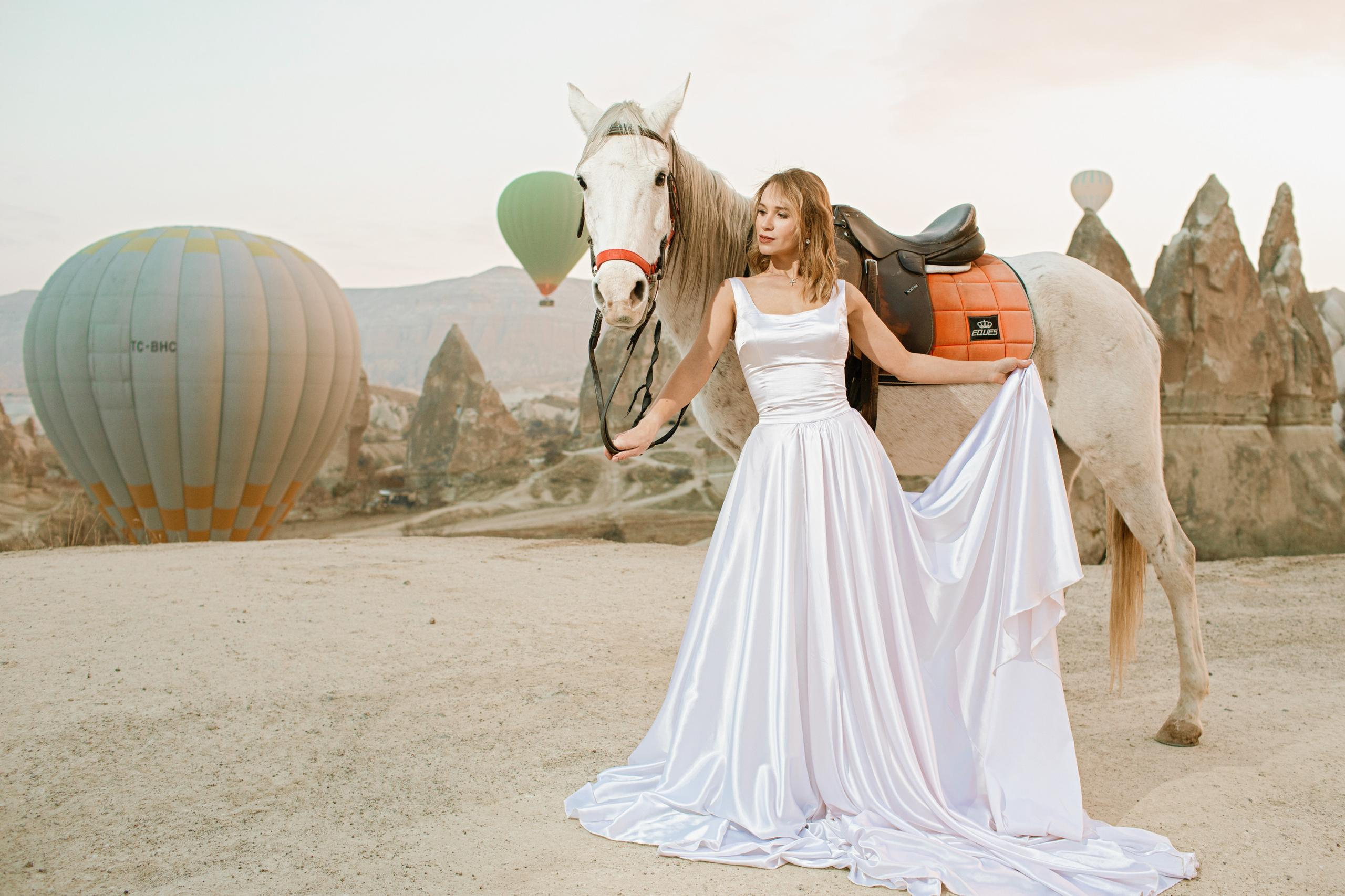 Julia Ganch I Fashion Wedding Photography I Cappadocia Turkey