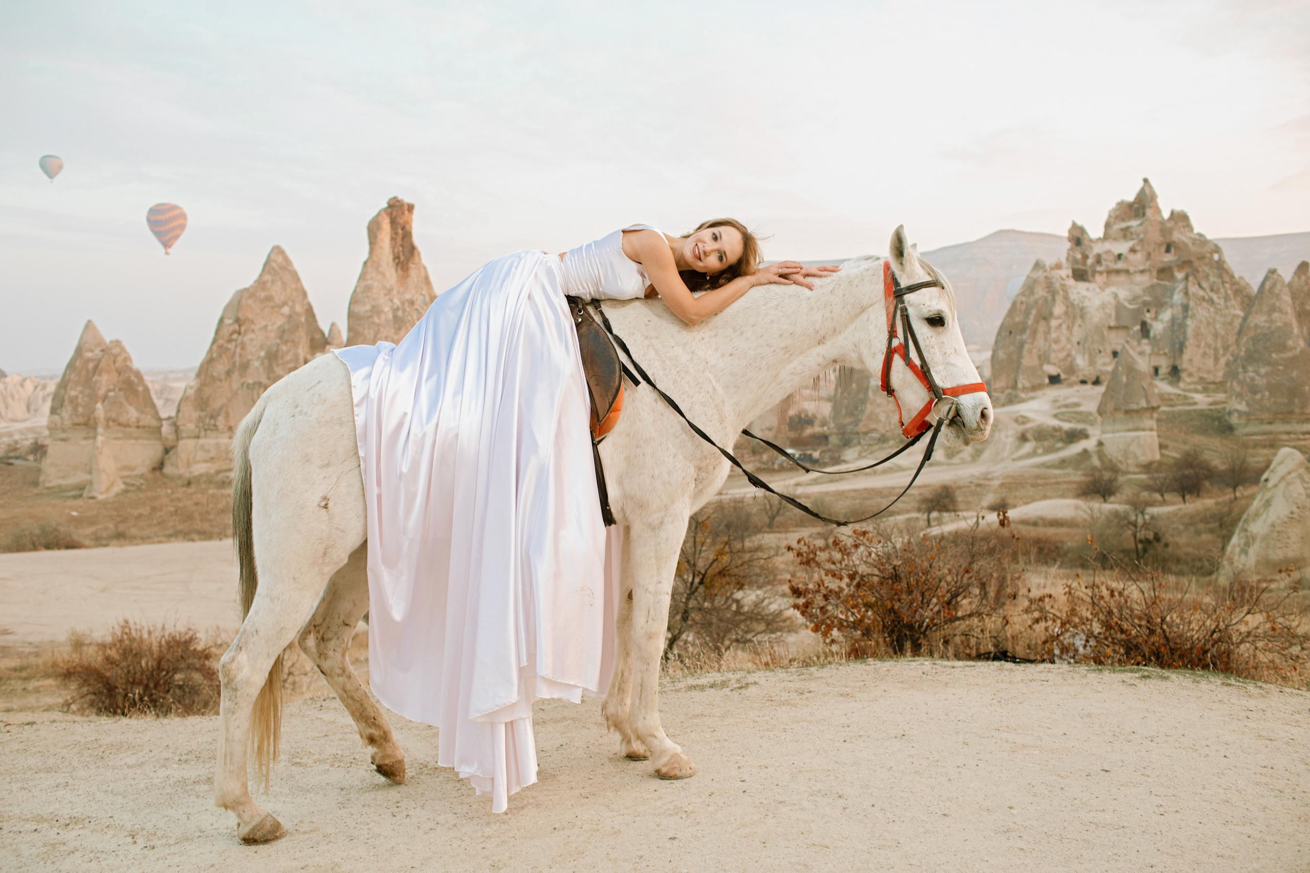 Julia Ganch I Fashion Wedding Photography I Cappadocia Turkey