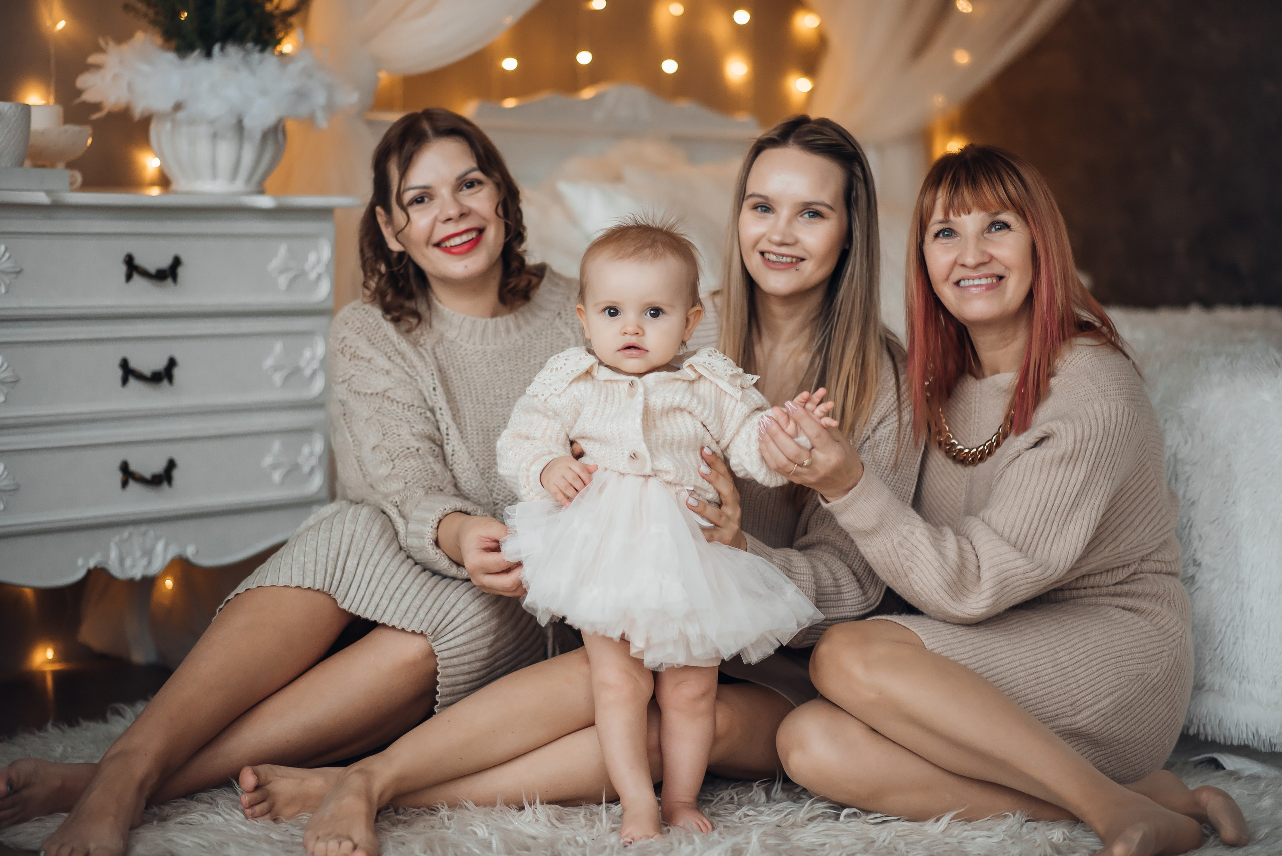 Fotosesijos studijoje. Aukse Stravi fotografė