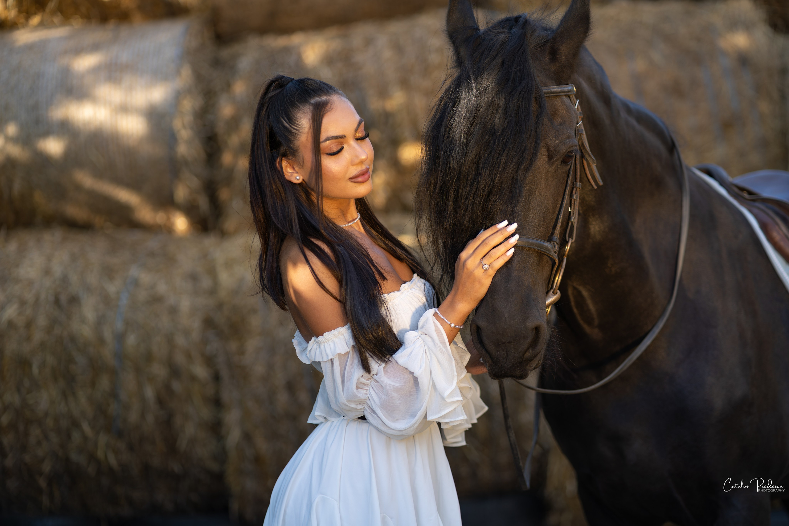 Codruța la Băile Herculane – naturalețe, expresivitate și lumină autentică. Event, portrait, and lifestyle photographer