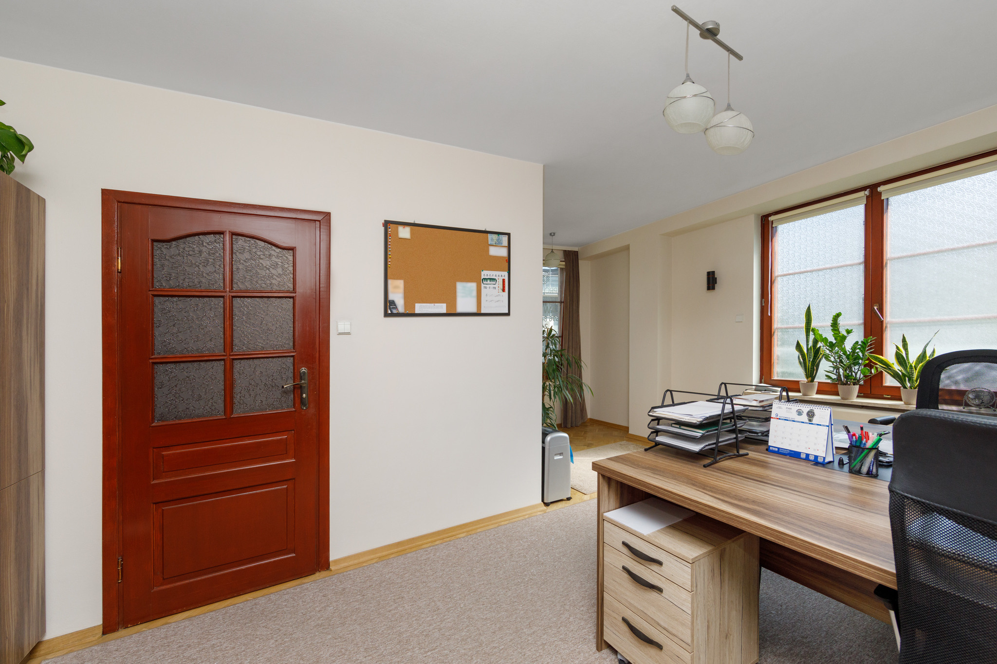 Warszawa Obiekty Komercyjne. Fotograf Nieruchomości i Wnętrz