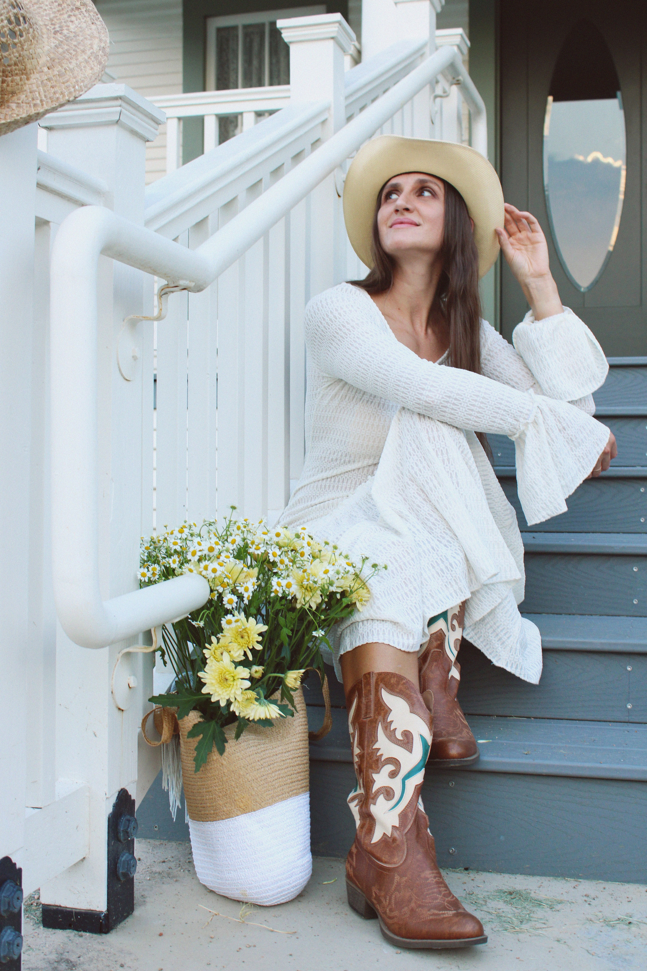 Texas Countryside Family Photoshoot in Cowboy Style. Lana Petrychenko — Portrait & Family Photographer. Valencia, Spain