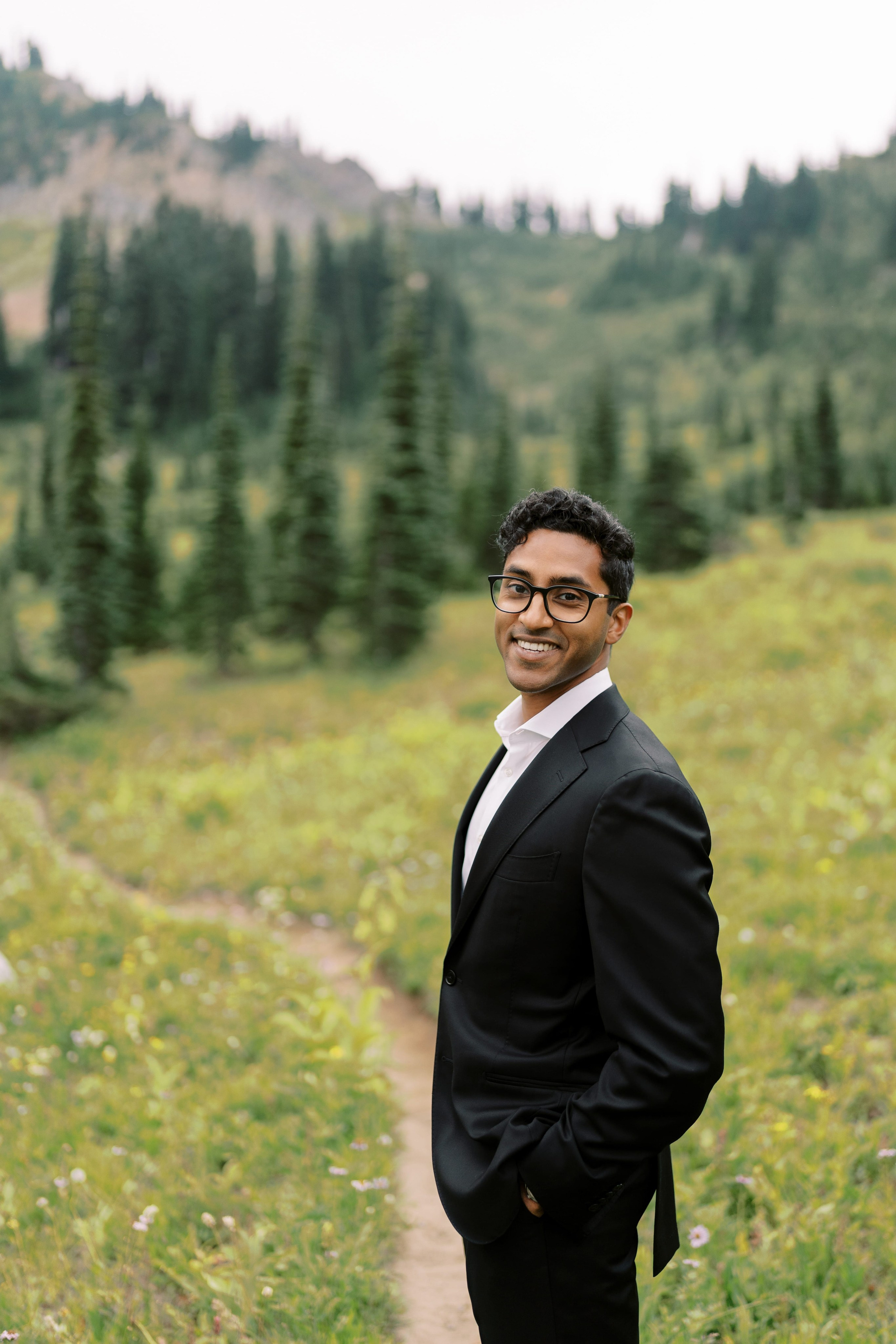 Rachel & Ryan Wedding photoshoot. August 2024. Little Tipsoo Lake, WA Day 2. EVAN ARISTOV WEDDING PHOTOGRAPHY — Seattle Wedding Photographer