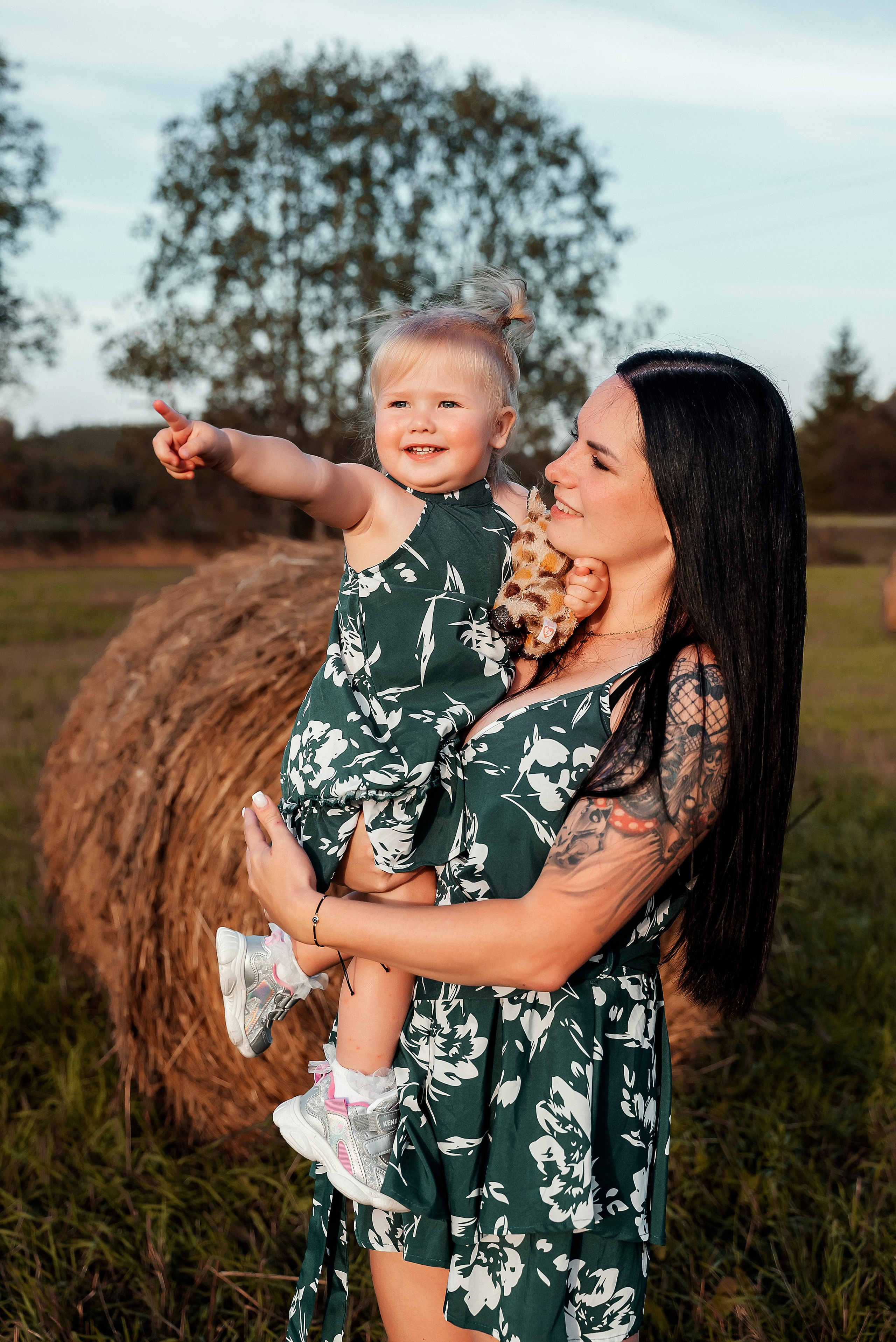 Мама с дочкой. Ваш фотограф в Латгалии — Александра Юхневича!