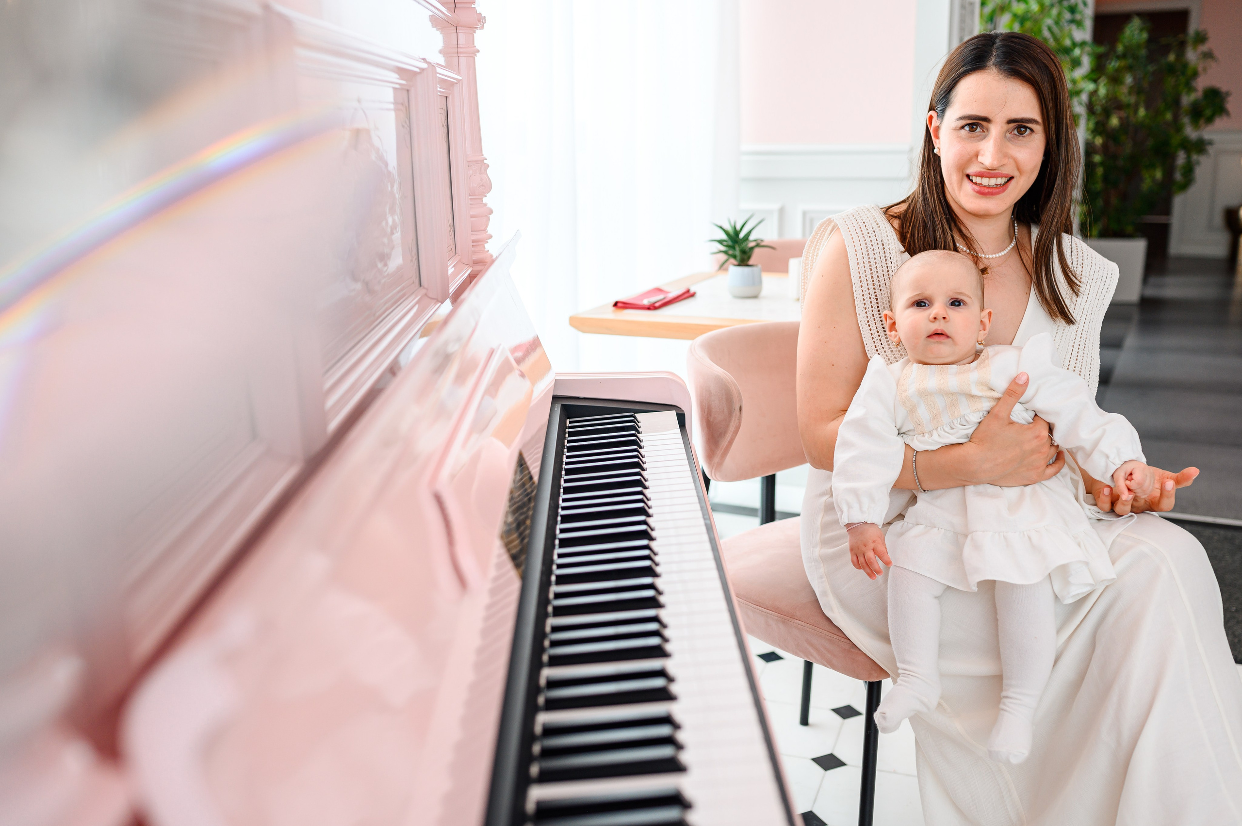 Maya Eva. Mugurel Olteanu Fotograf