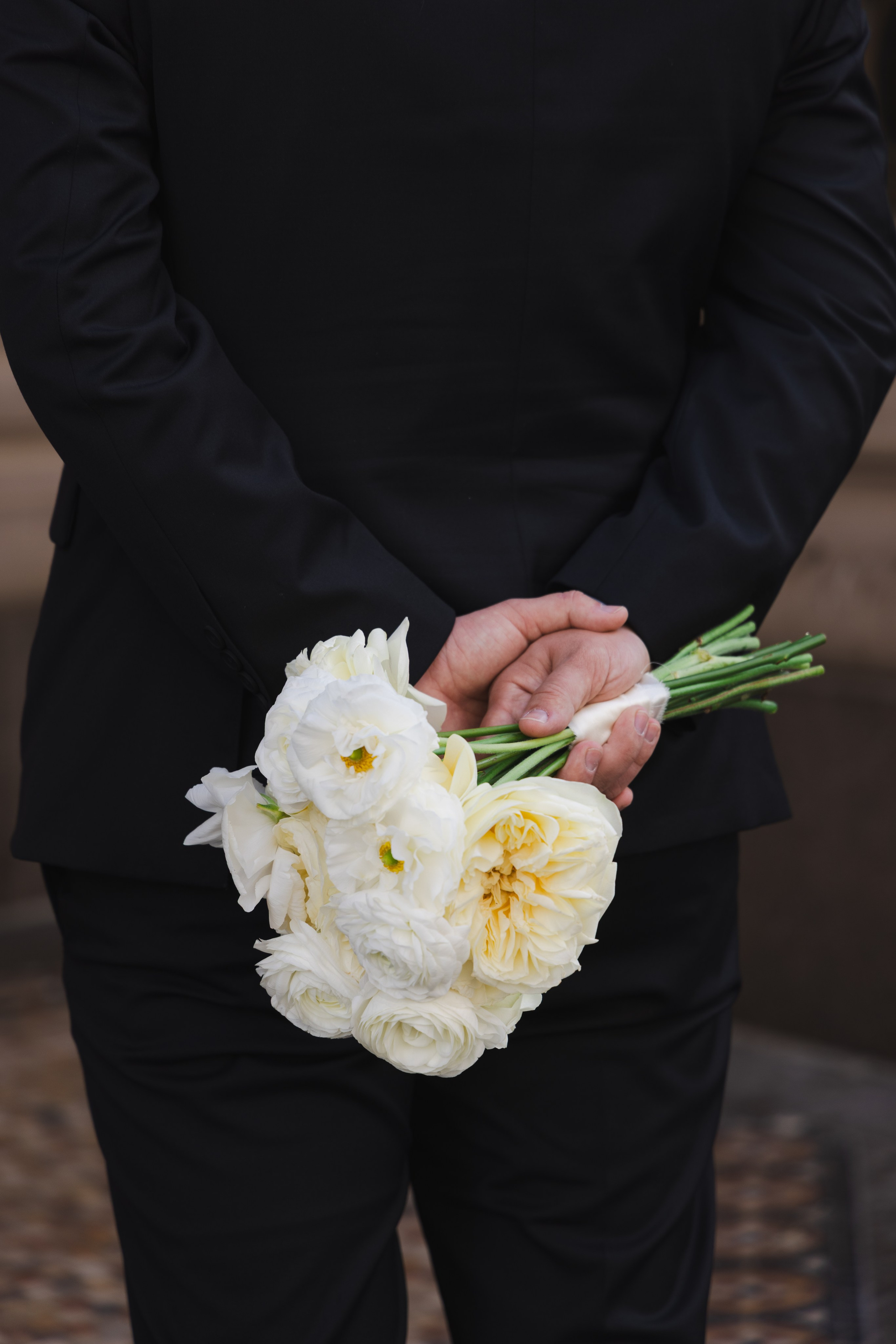 Wedding photography. Eikanmedia | Photographer and videographer capturing weddings, families, engagements, pregnancy & newborns | Vancouver, WA | USA