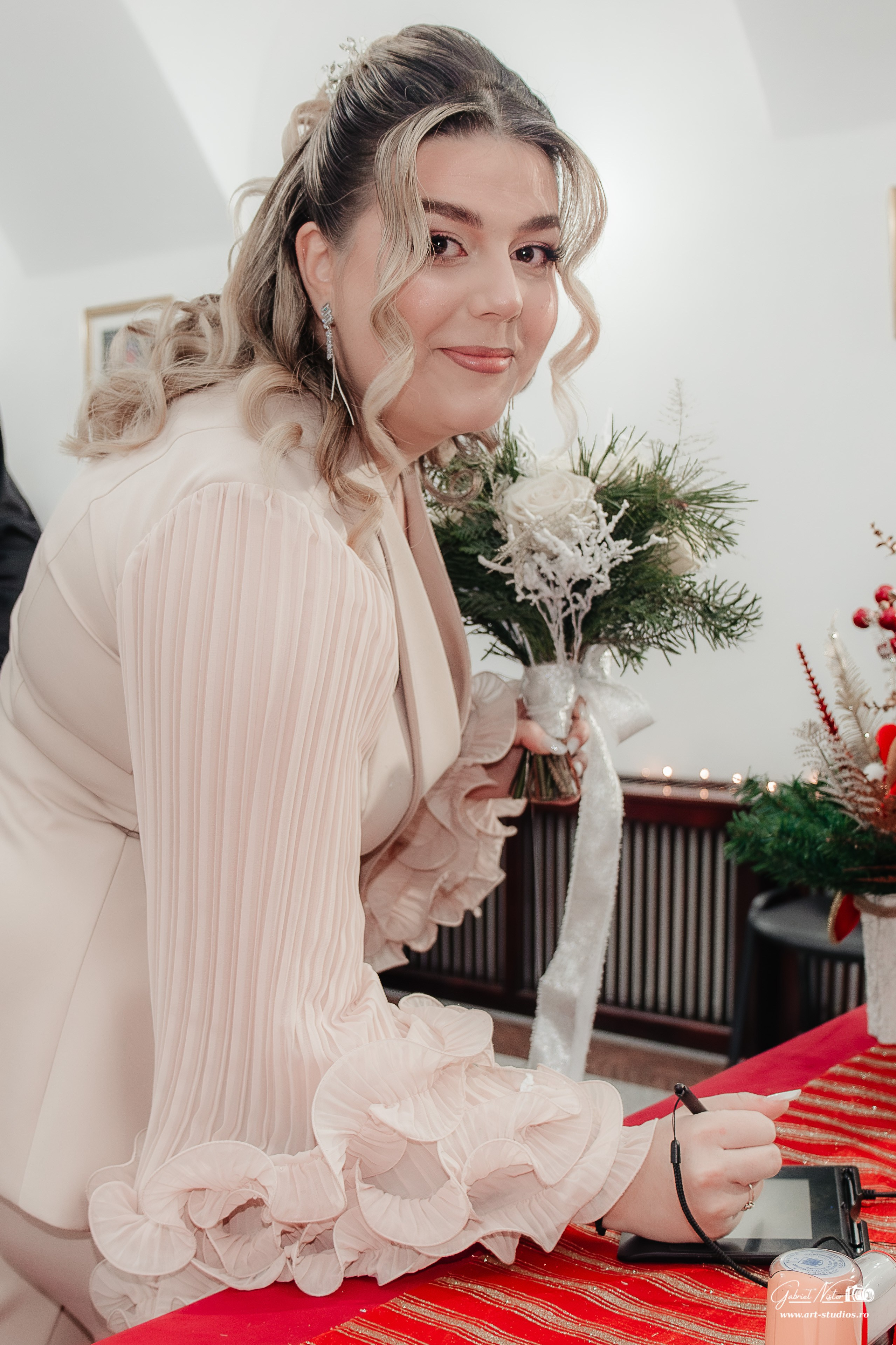 Denisia & Iustin. Gabriel Nistor Art-Studios - Fotografo / Videografo Iasi