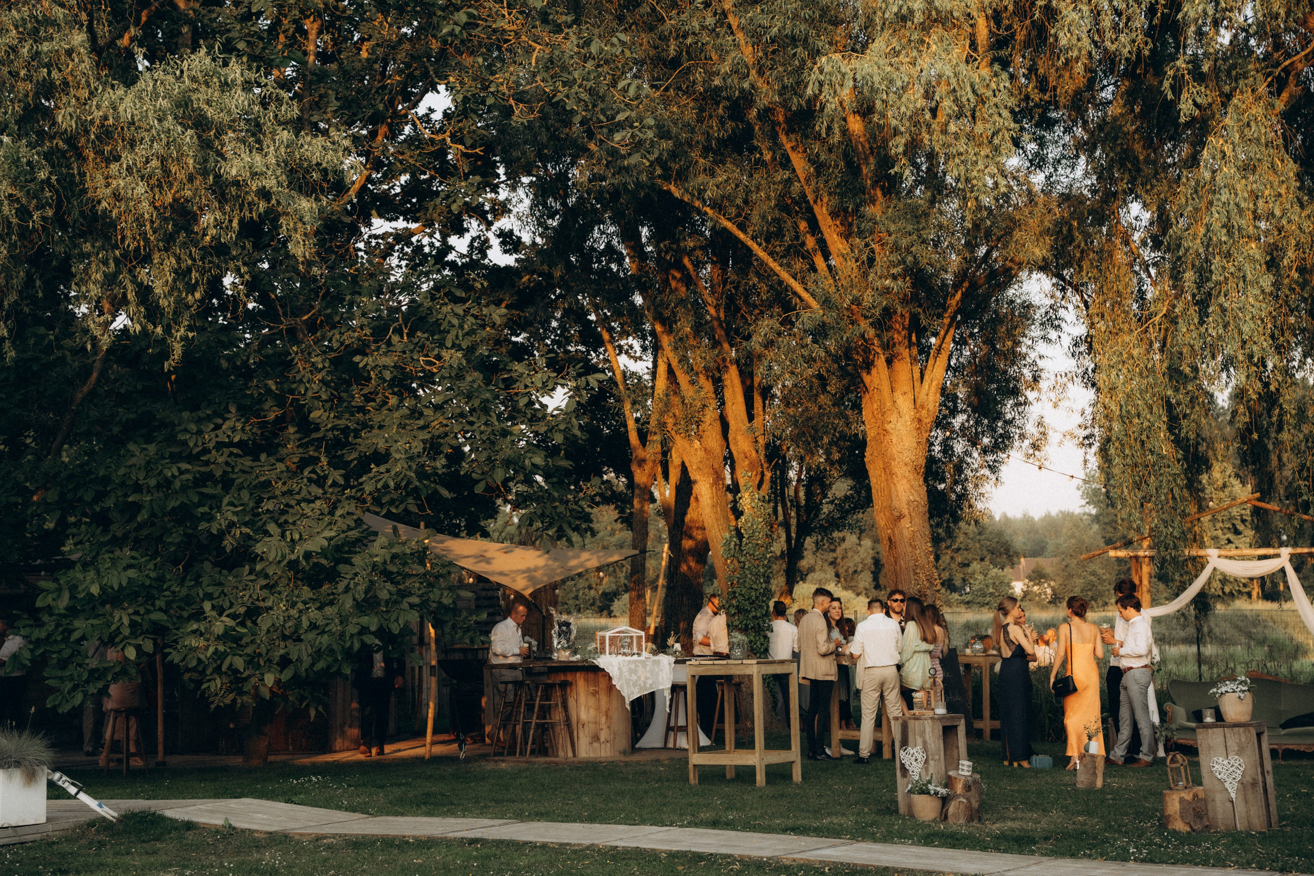 Wedding in Belgie. Little Birdie – Jouw familie- en huwelijksfotograaf in België en daarbuiten