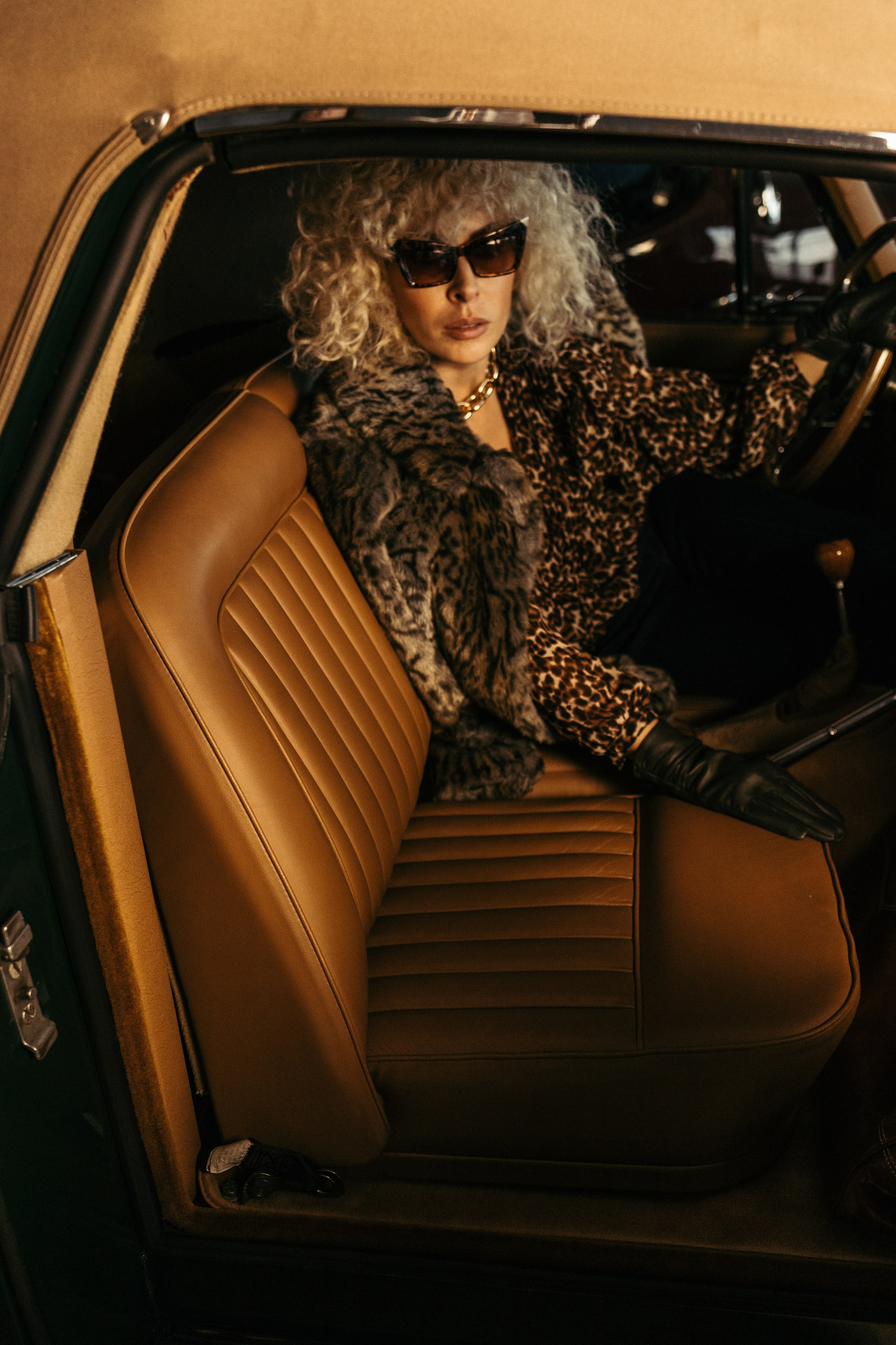 Оксана Ляшенко Фотограф в Дніпрі фотограф Оксана Ляшенко Днепр Old cars фотопроект студія Квітка фотосессия фотопротрет портрет студийная съемка фотостудия фотограф в Днепре