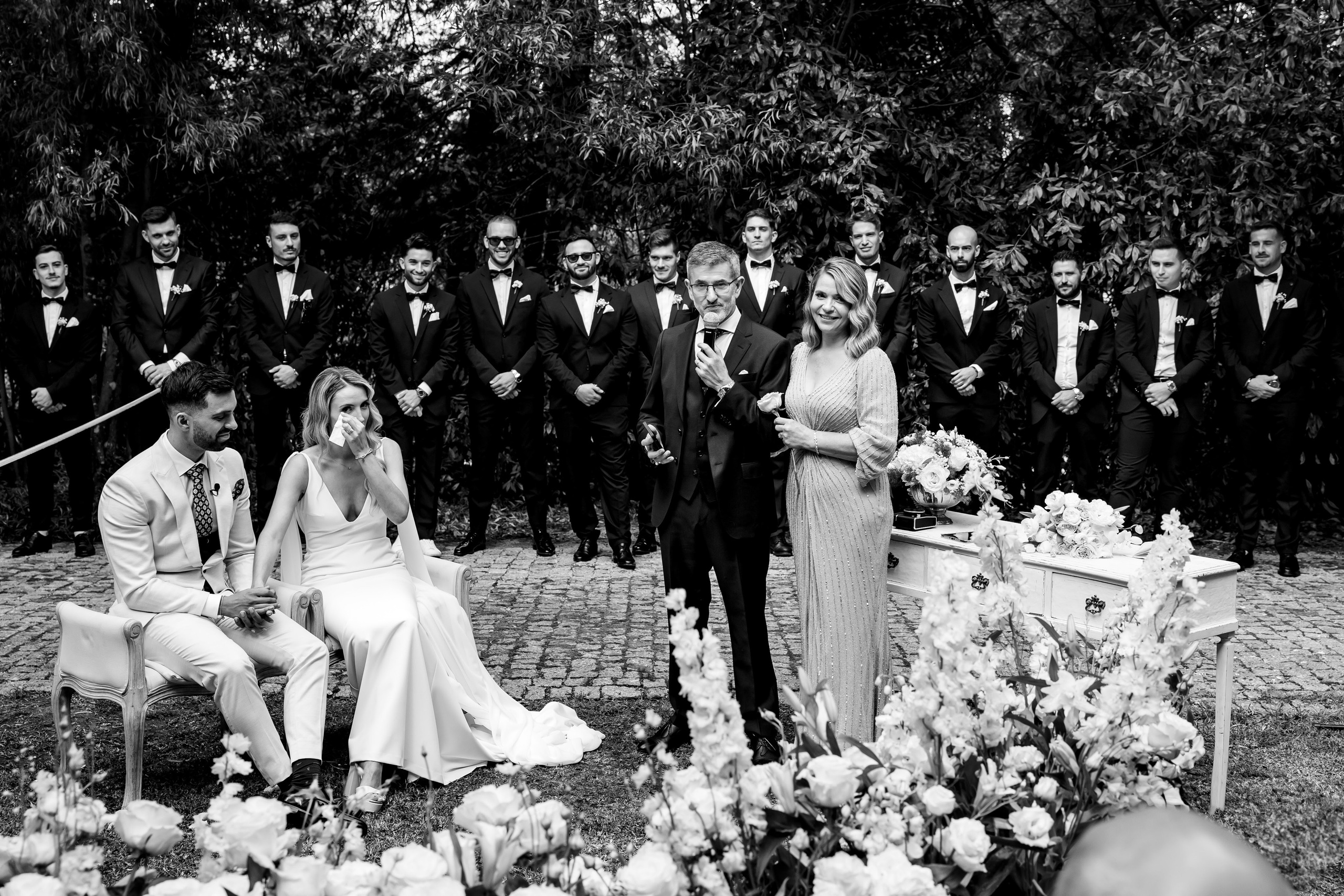 Glicínias Boutique Hotel Wedding in Guimarães | Pedro & Joana. Lisbon Wedding Photographer | Timeless Documentary Wedding Photography