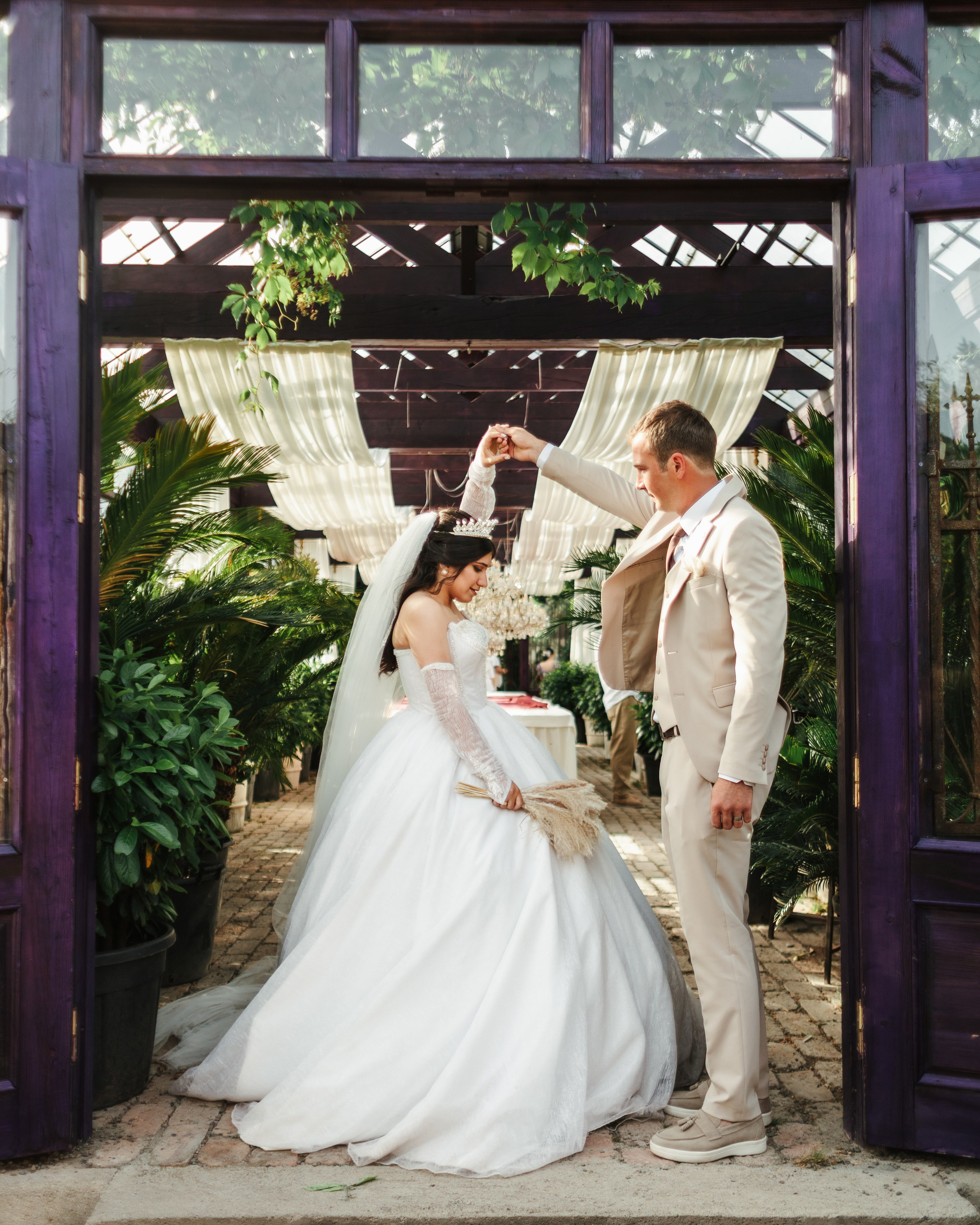 Nino & Giorgi. Bspander