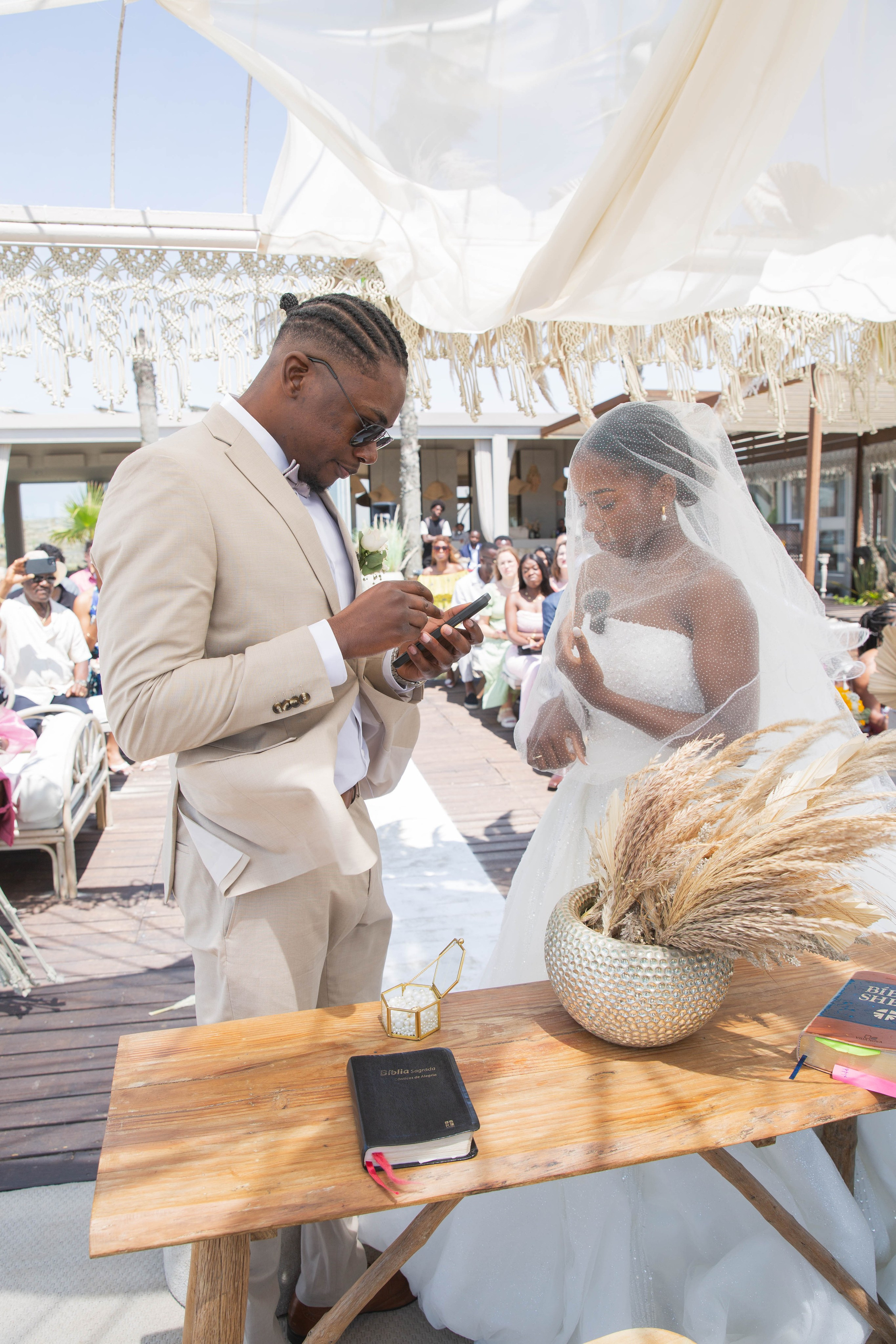 Kuselia & Kaleb. Fazemos o seu casamento ser lembrado por gerações