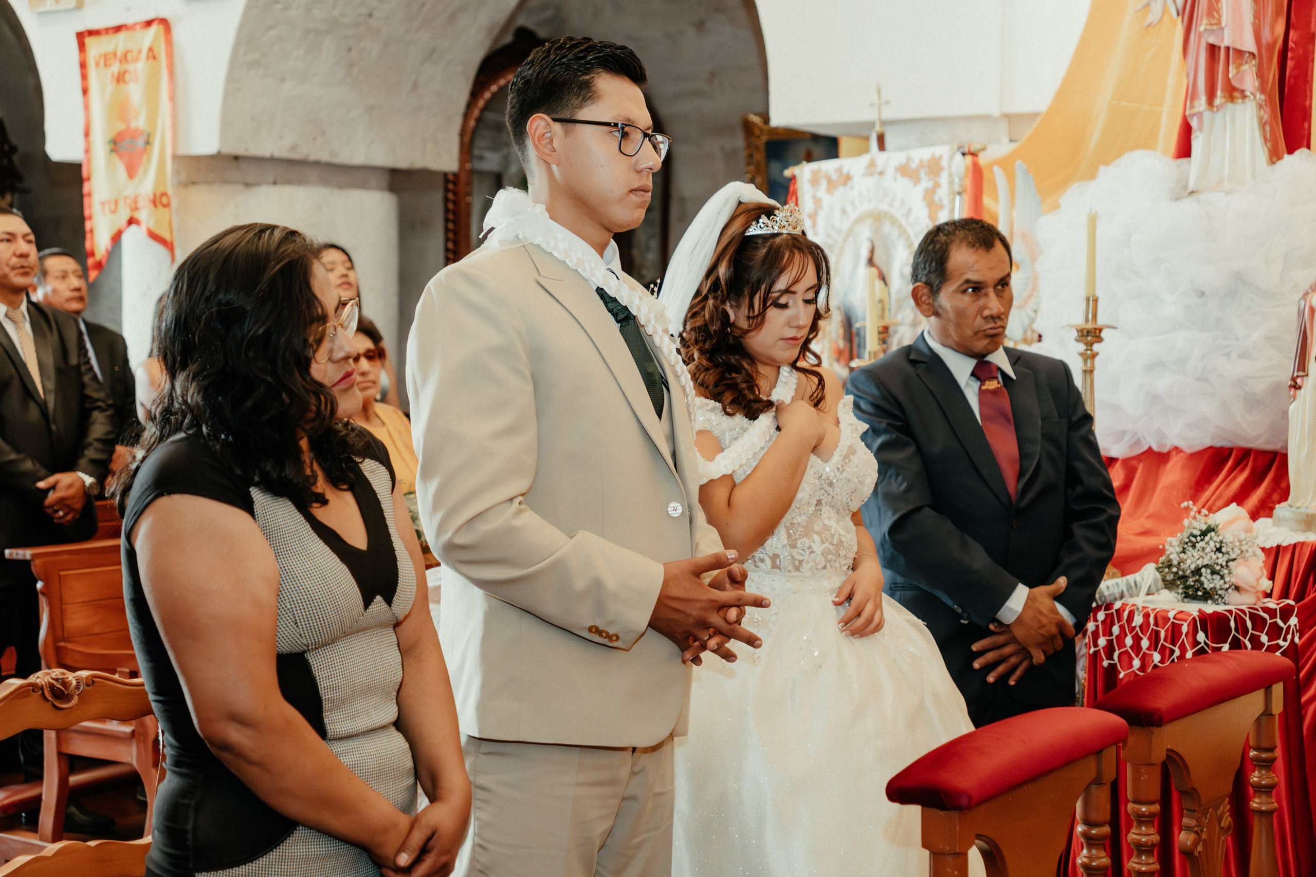 ANGIE + MANUEL BODA RELIGIOSA. Studio KVTA | Fotografía y Video de Bodas en Arequipa