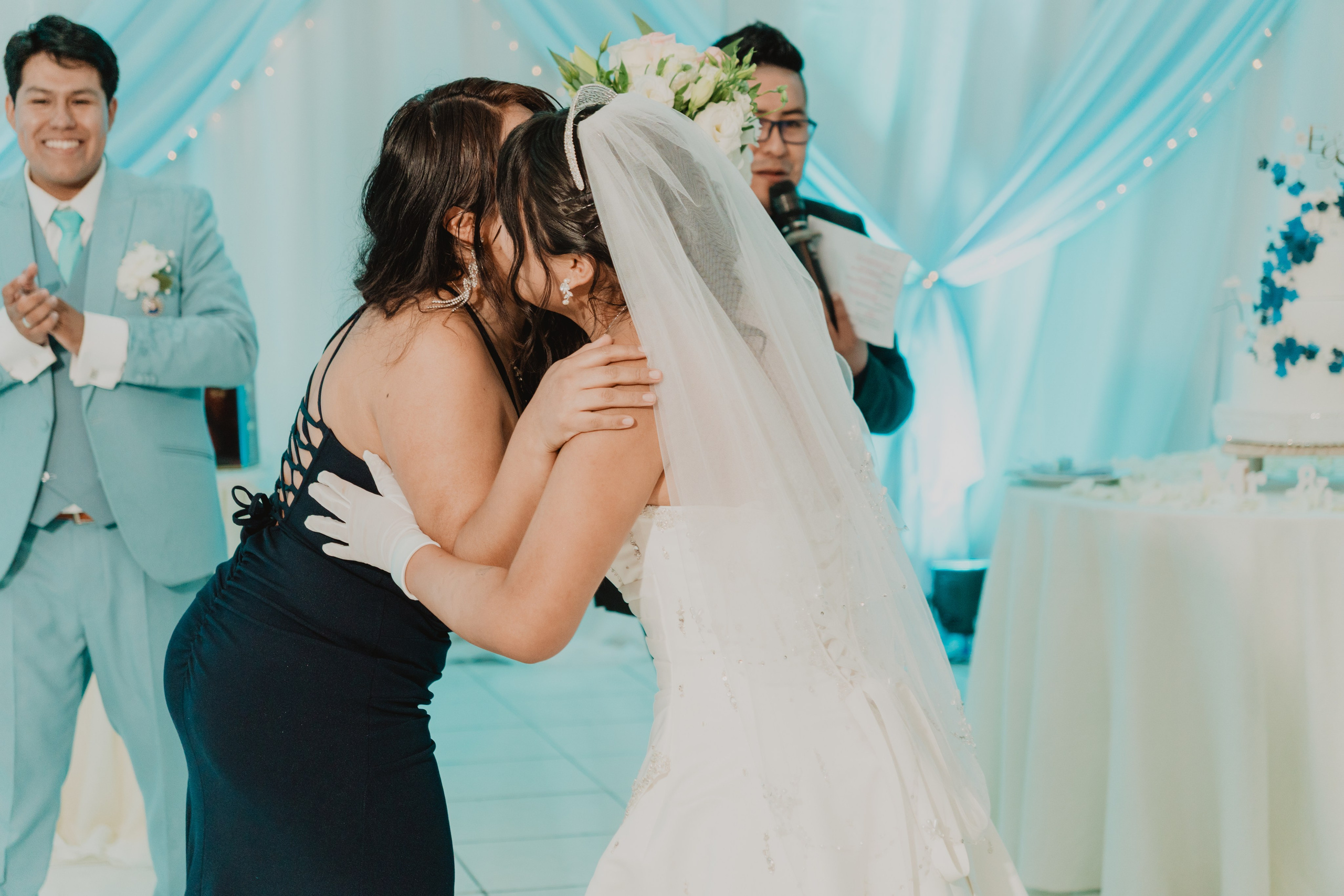 STEISY + EMMANUEL | BODA RELIGIOSA. Studio KVTA | Fotografía y Video de Bodas en Arequipa