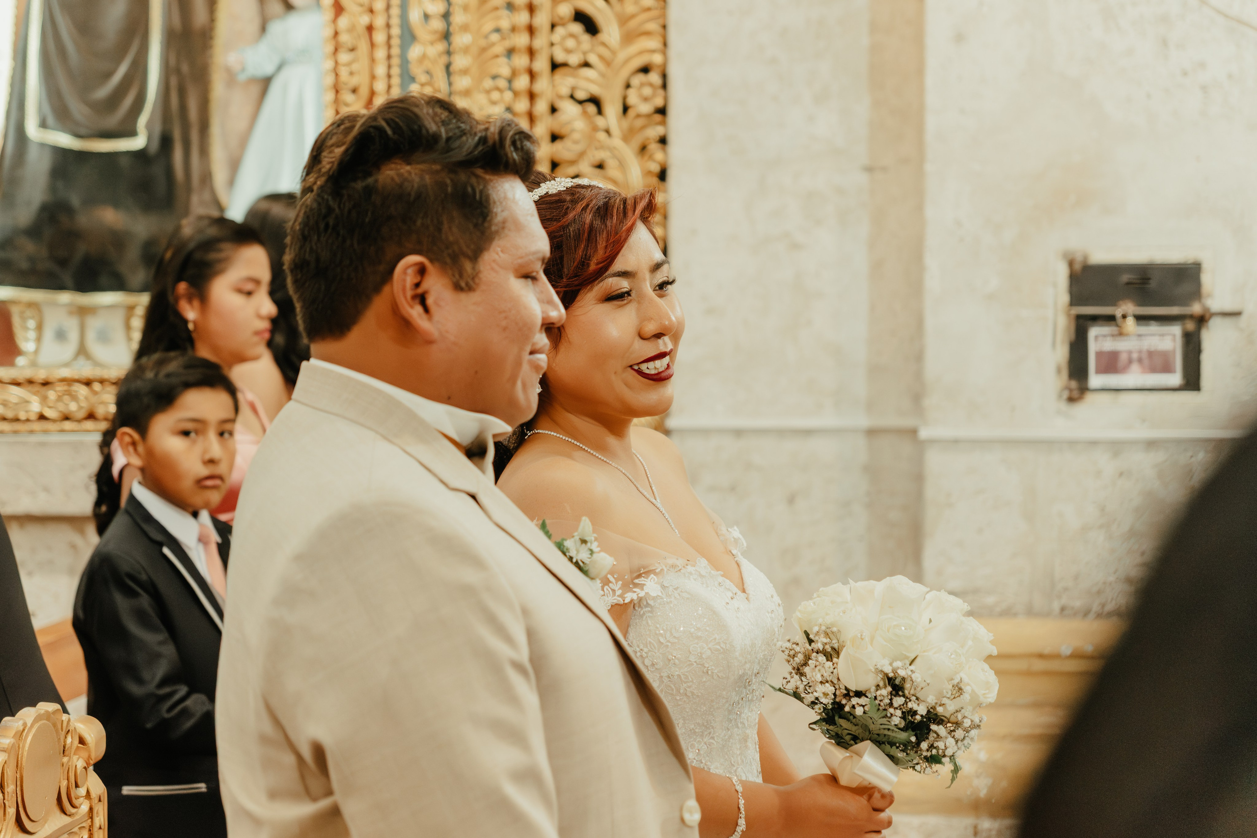 VANESSA + FRANKLIN BODA RELIGIOSA. Studio KVTA | Fotografía y Video de Bodas en Arequipa