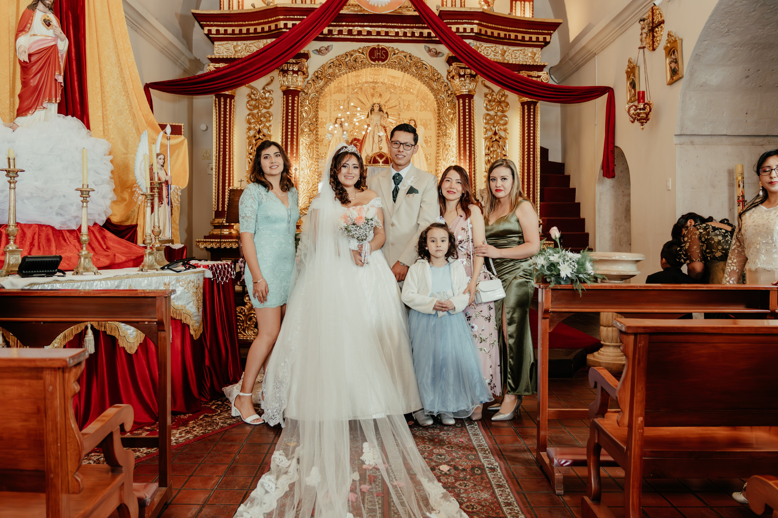 ANGIE + MANUEL BODA RELIGIOSA. Studio KVTA | Fotografía y Video de Bodas en Arequipa