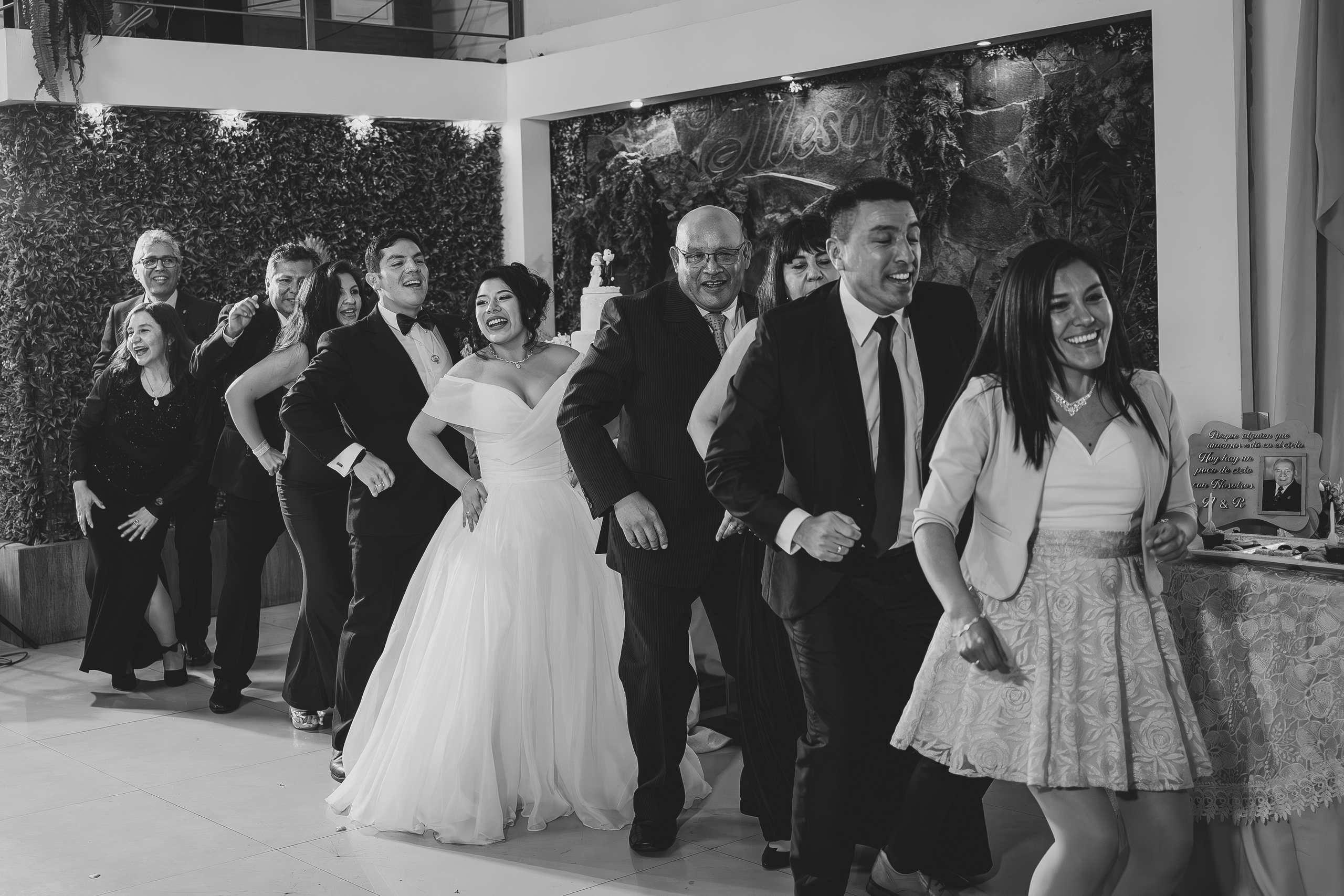 ALEJANDRA + RODRIGO BODA RELIGIOSA. Studio KVTA | Fotografía y Video de Bodas en Arequipa