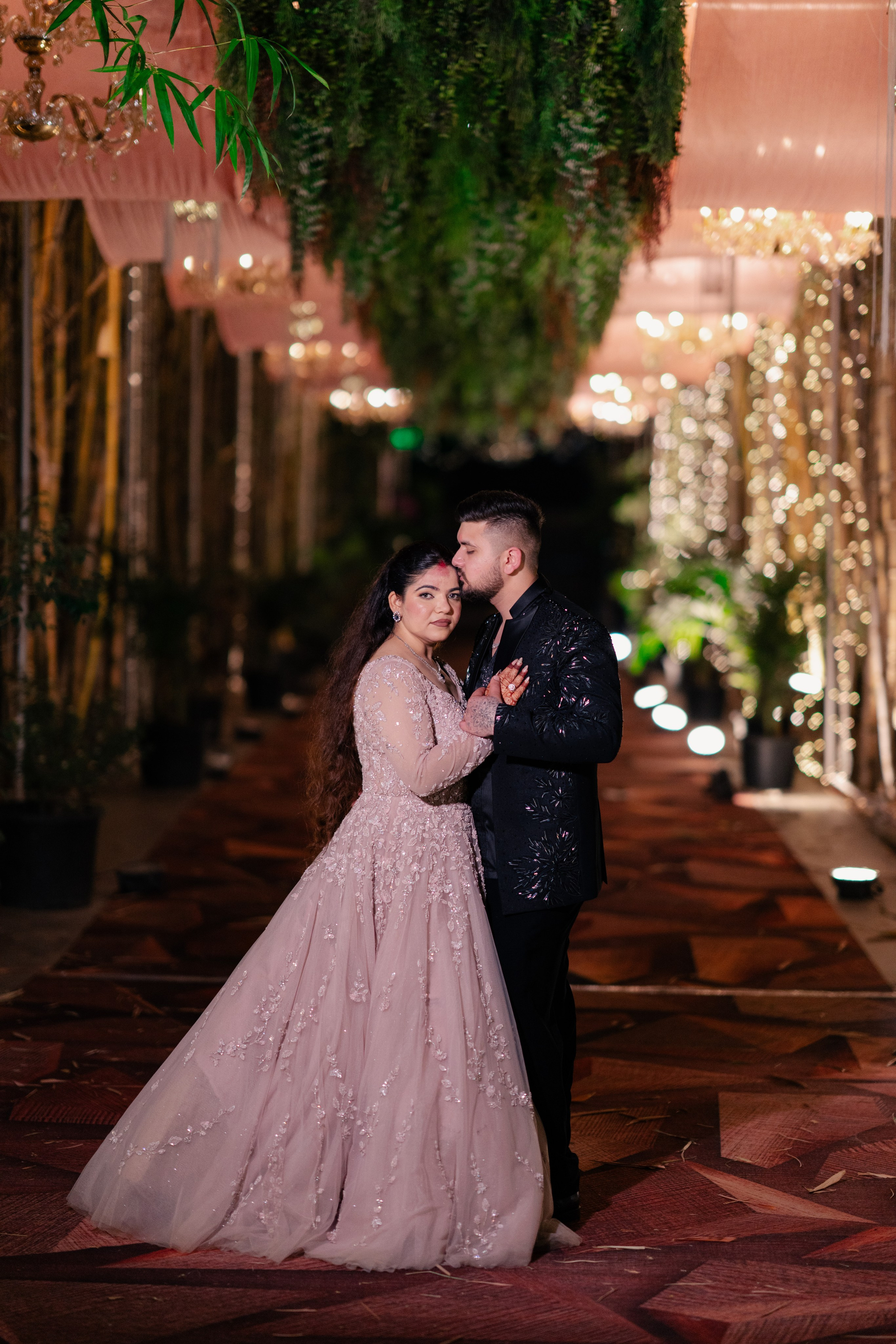 WEDDINGS. Love Emotions Weddings