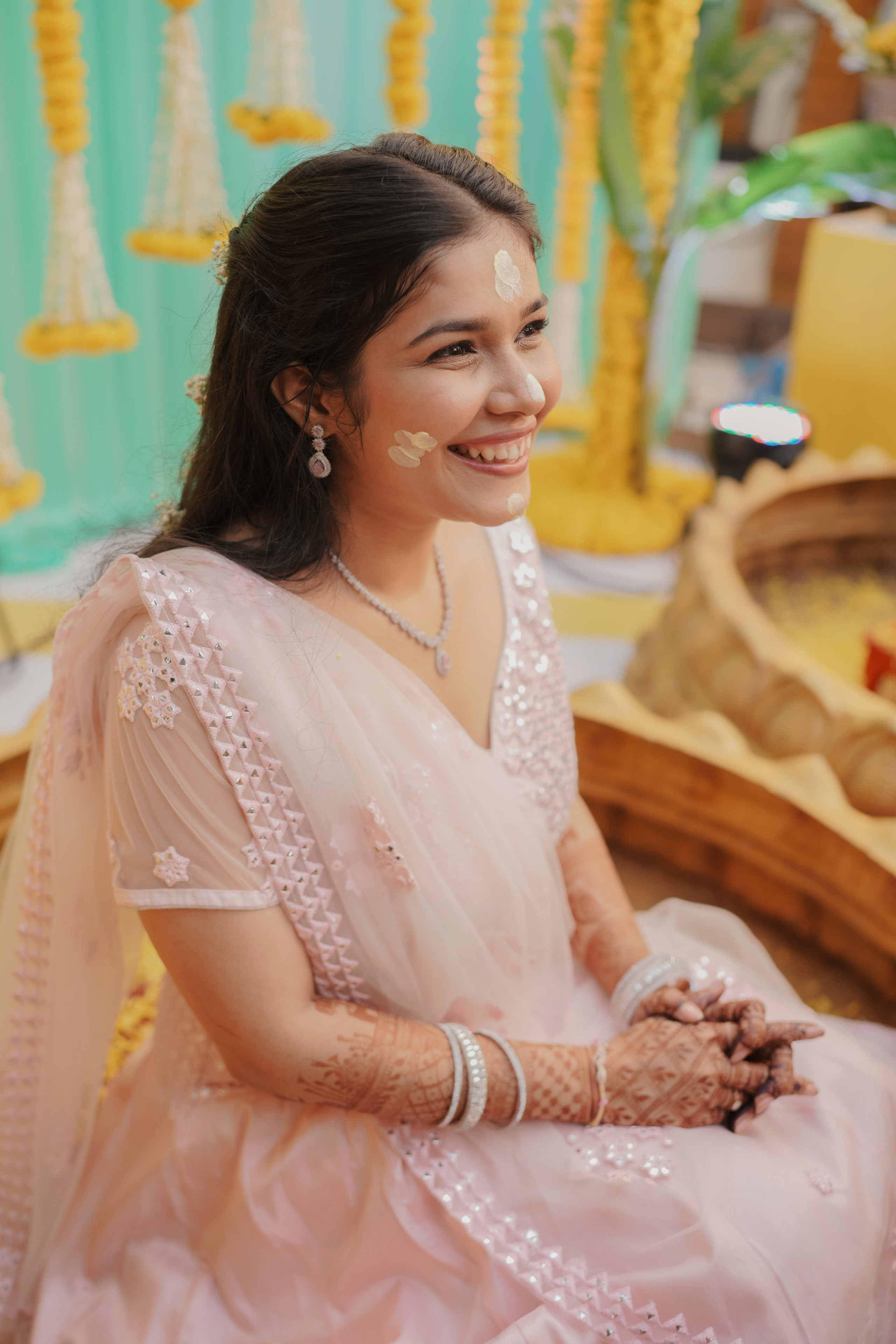 WEDDINGS. Love Emotions Weddings