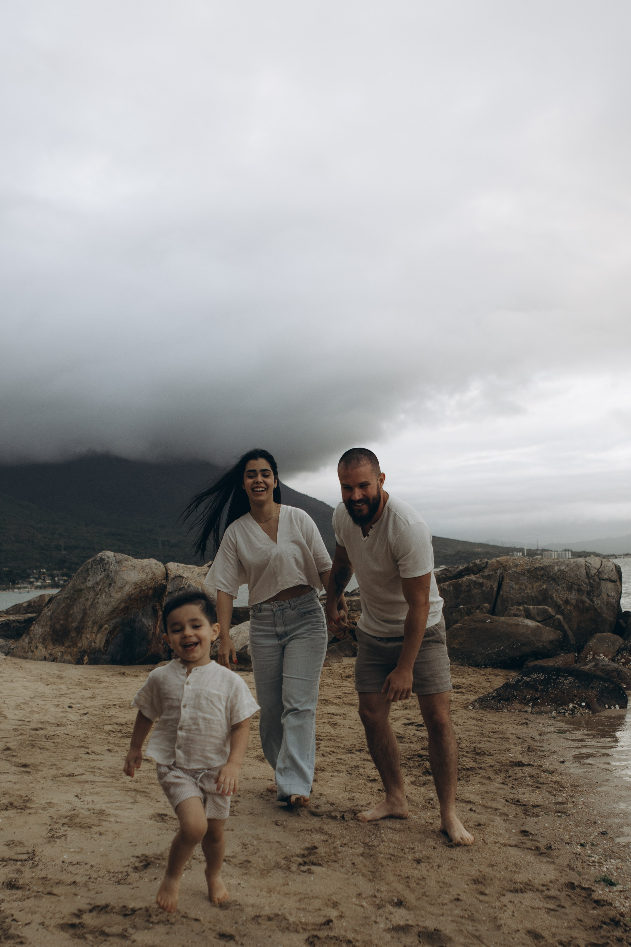 família em ensaio externo ao ar livre em Sorocaba