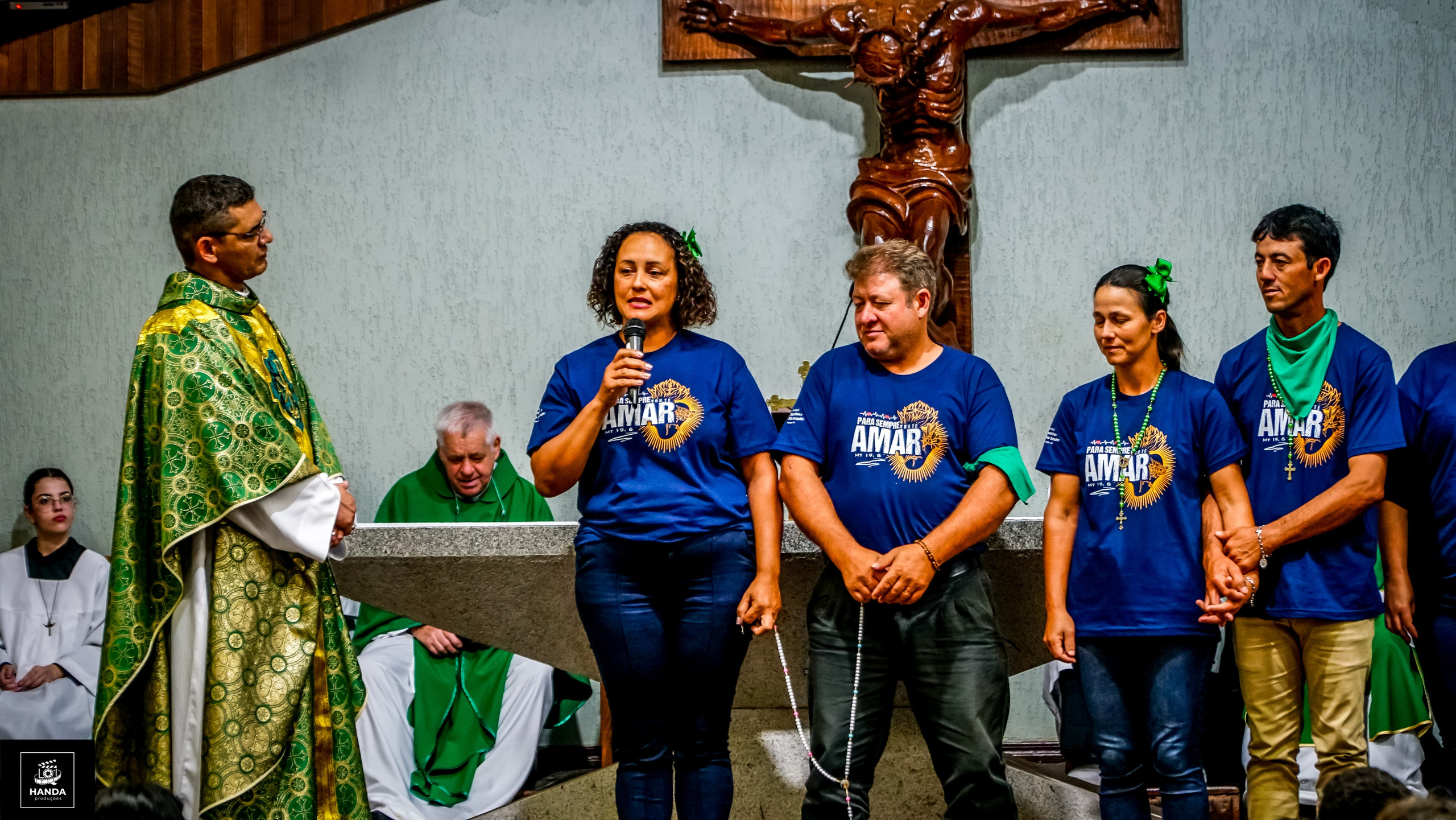 Acampamento Casais. Handa Produções