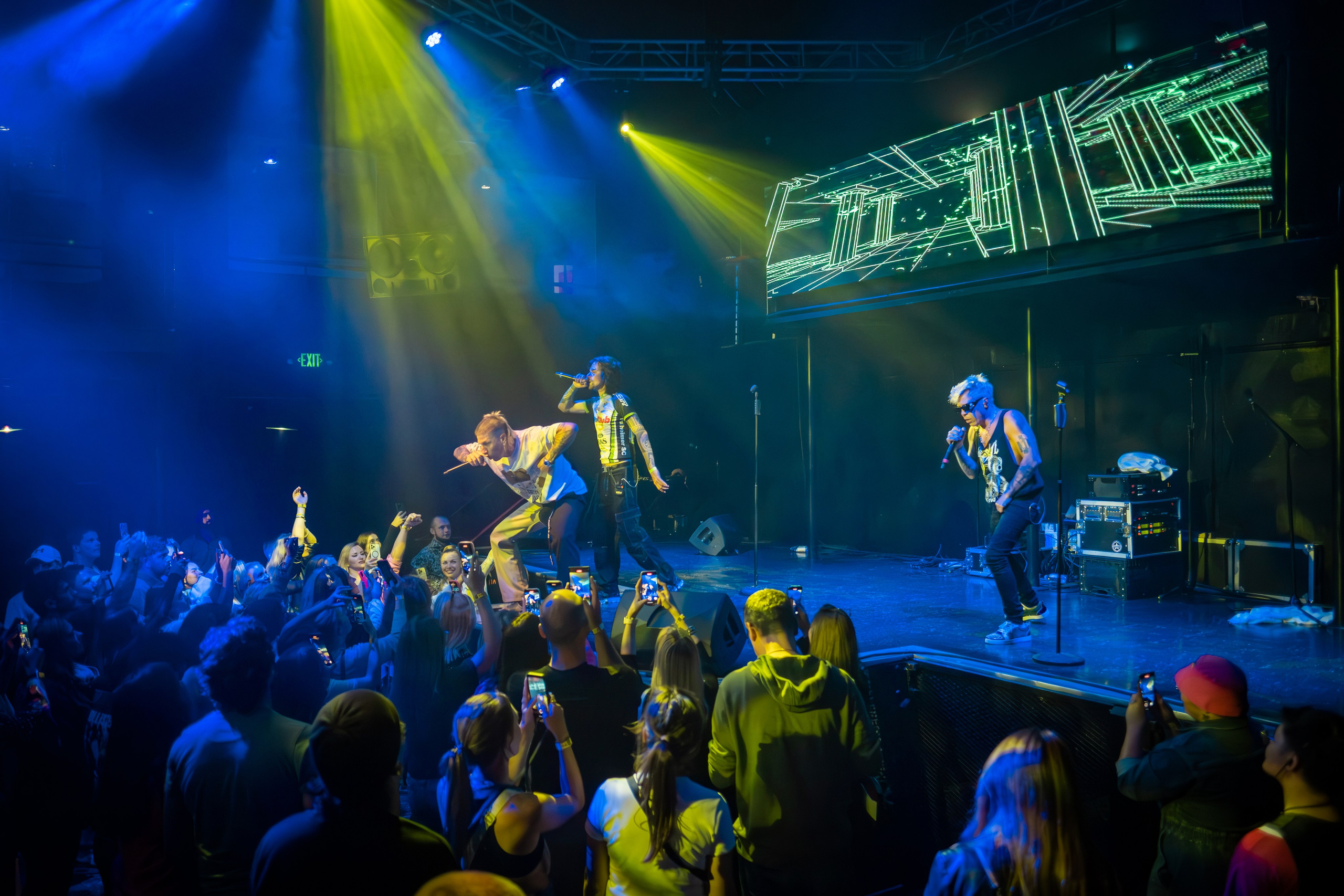 SHUMEI_YAKTAK_QUESTPISTOLS / 2023. Reportage concert portrait photography in the San Francisco Bay Area