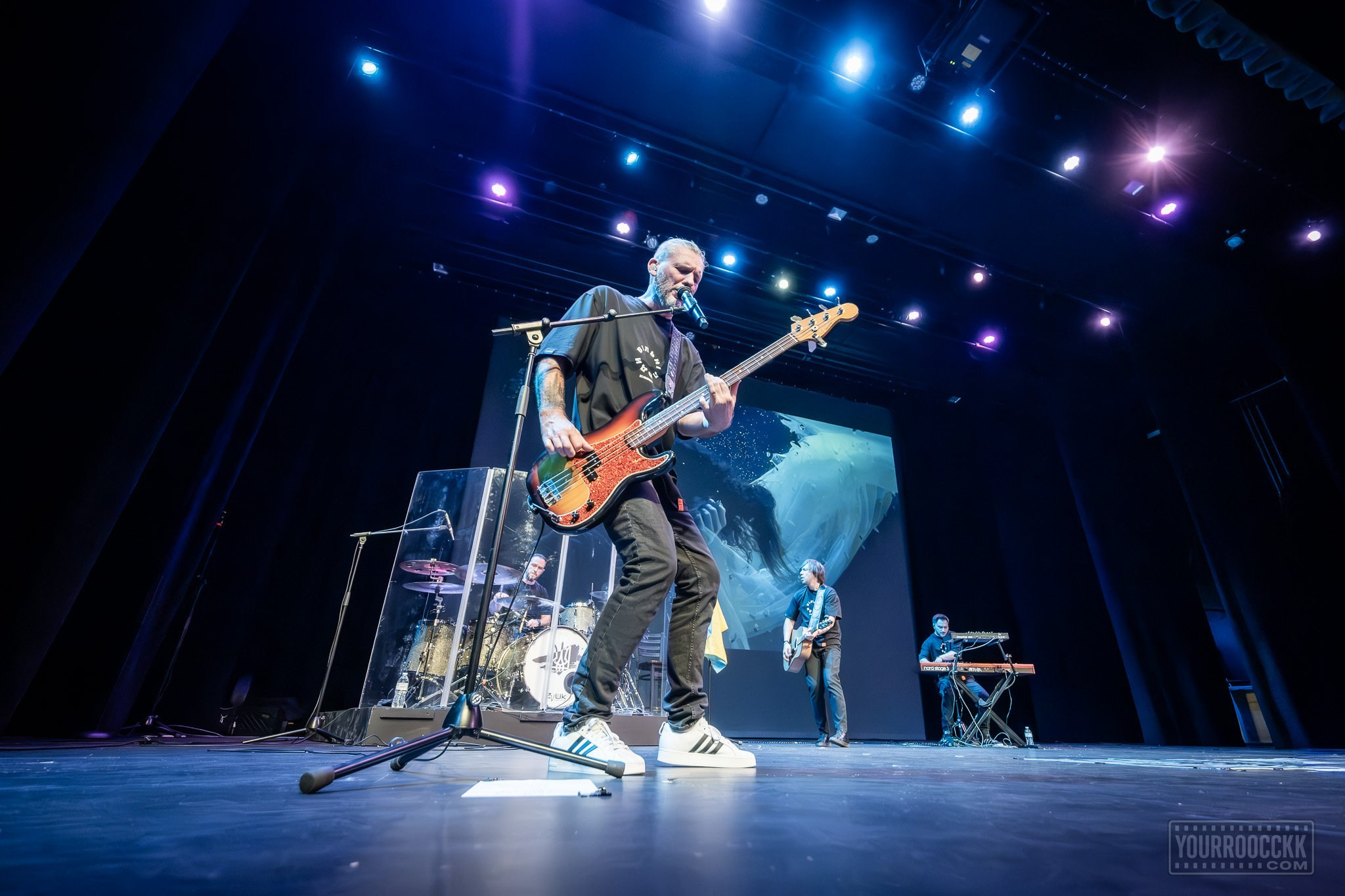 BEZ OBMEZHEN | SACRAMENTO. Reportage concert portrait photography in the San Francisco Bay Area