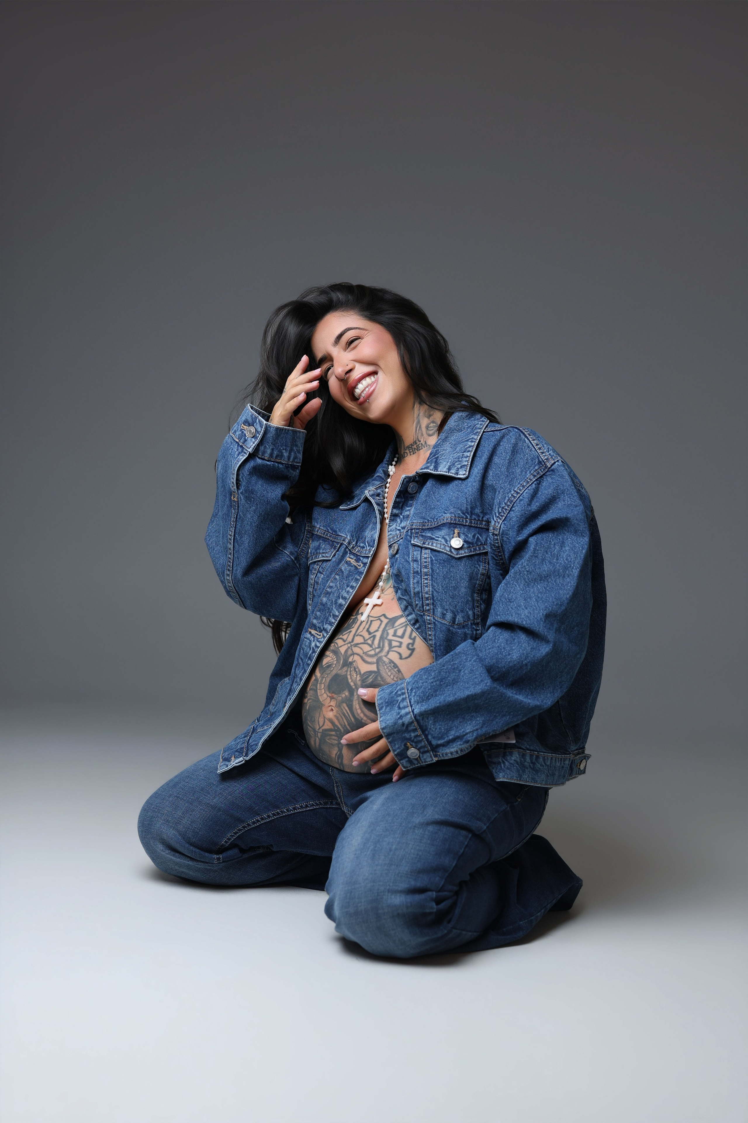 Maternity. Julia Kuzmovych personal and pregnancy photographer in London