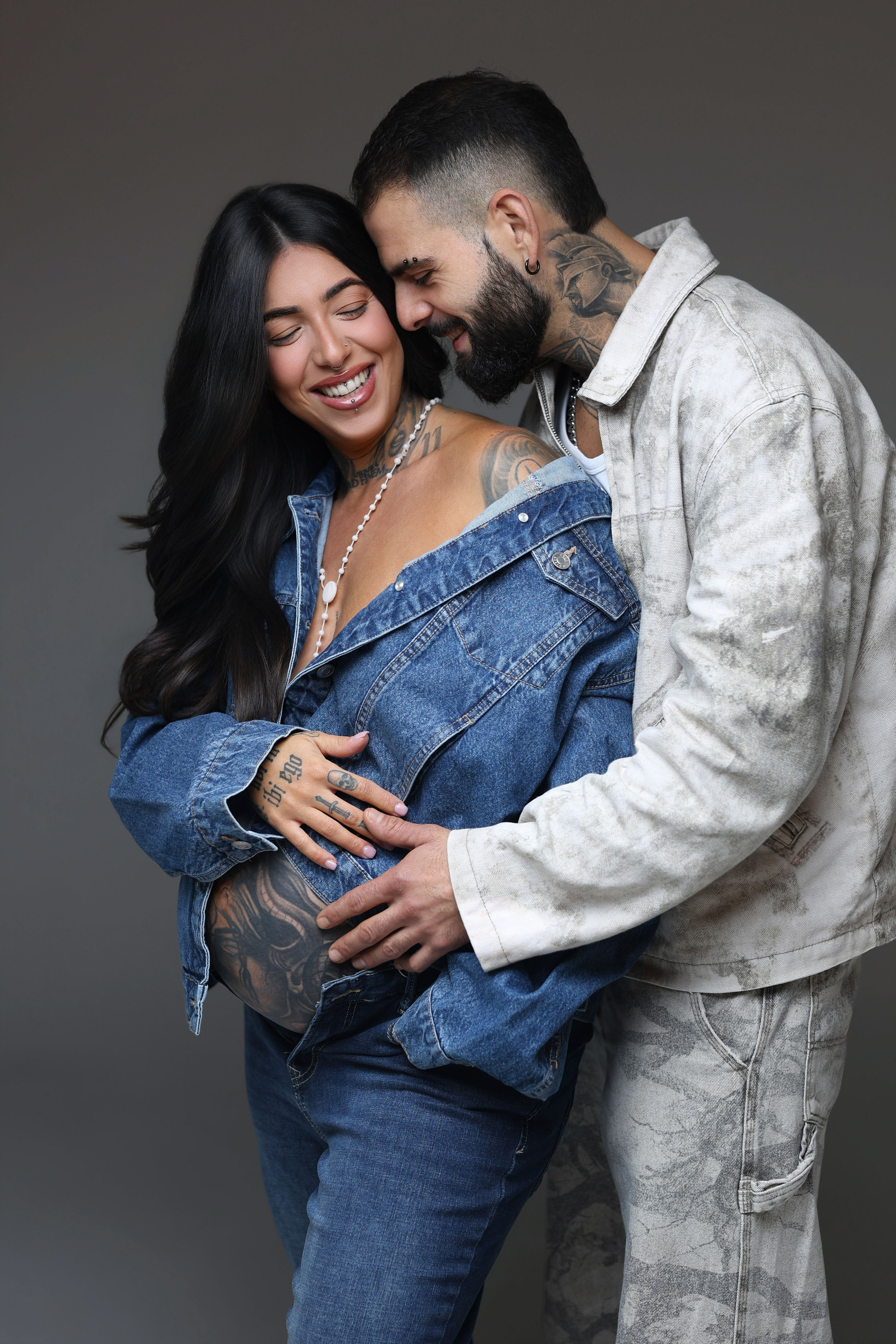 Maternity. Julia Kuzmovych personal and pregnancy photographer in London