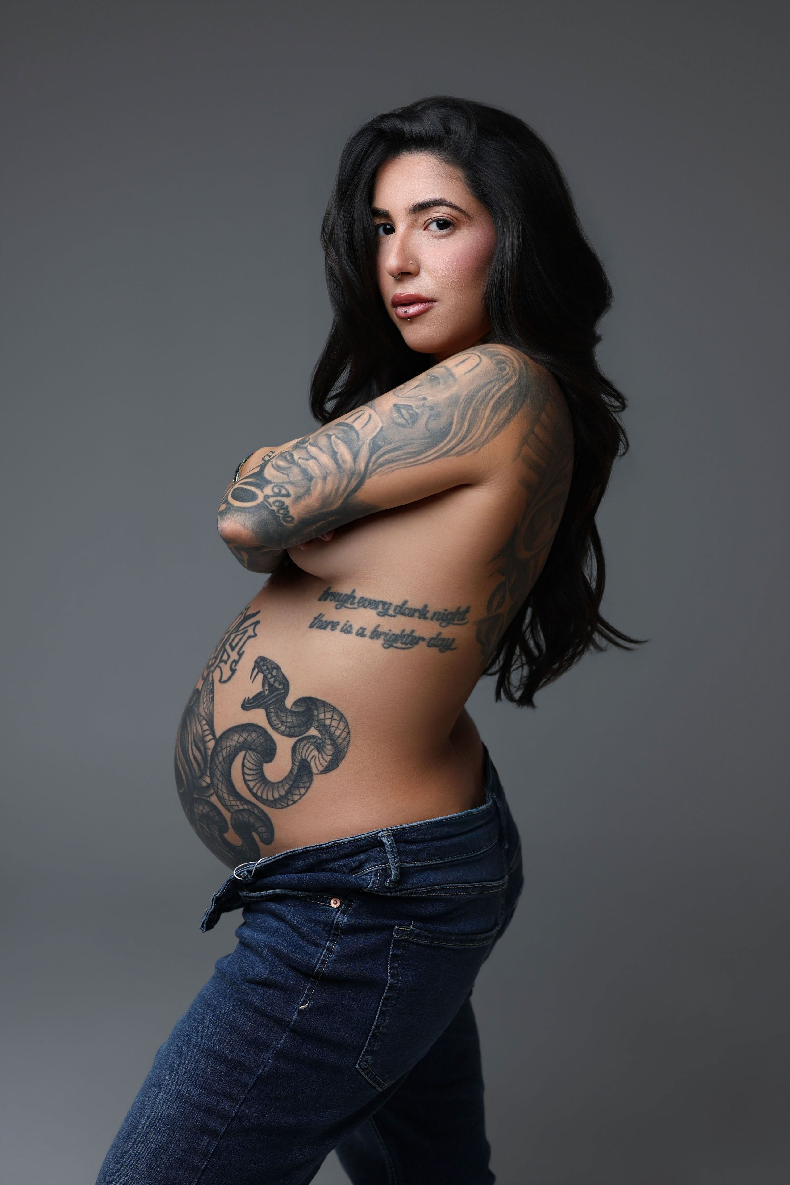 Maternity. Julia Kuzmovych personal and pregnancy photographer in London