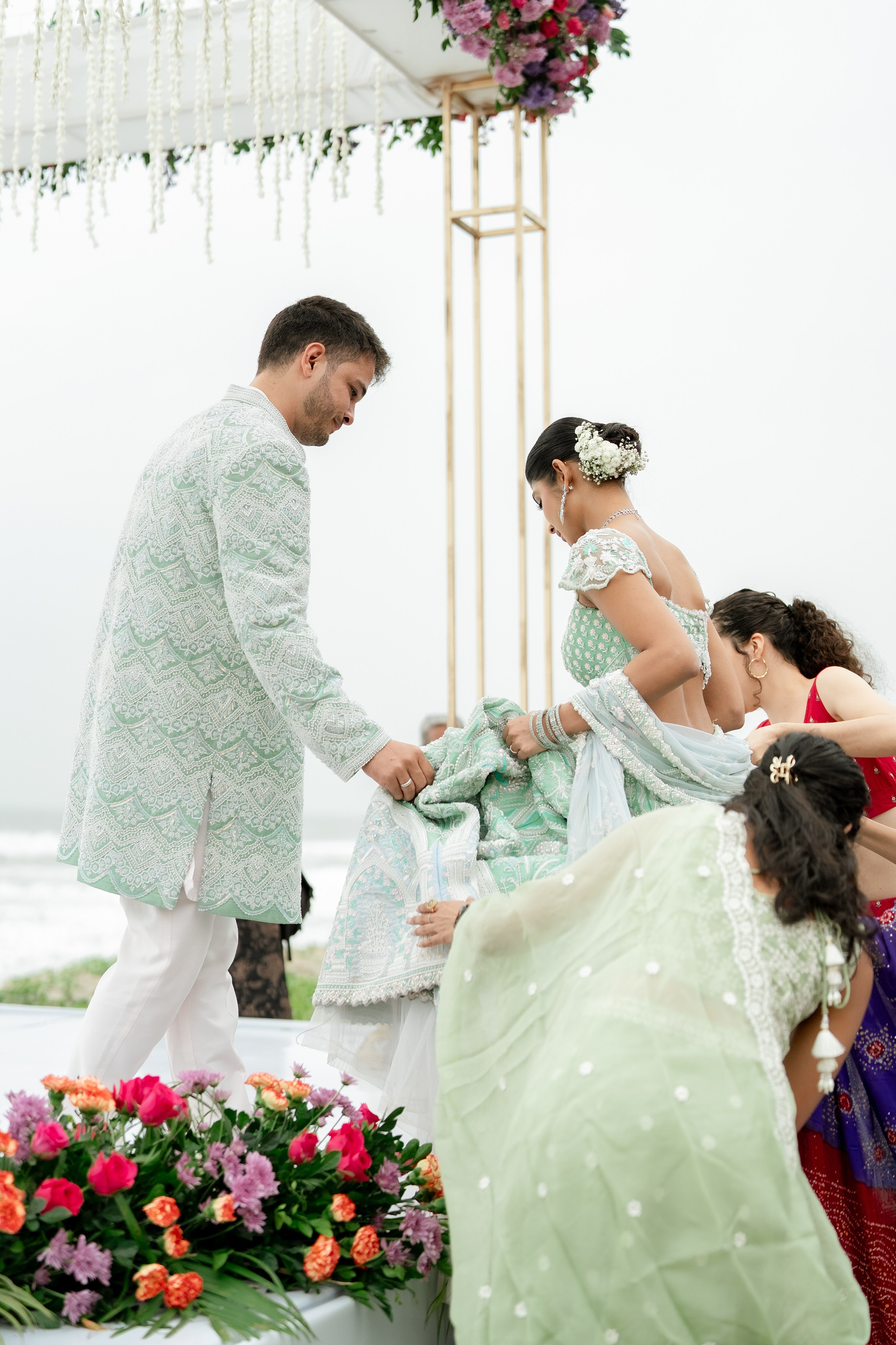 Beach Shaadi! Ft. Aishwarya & Milan. Fine art Wedding Photographers in India & Canada