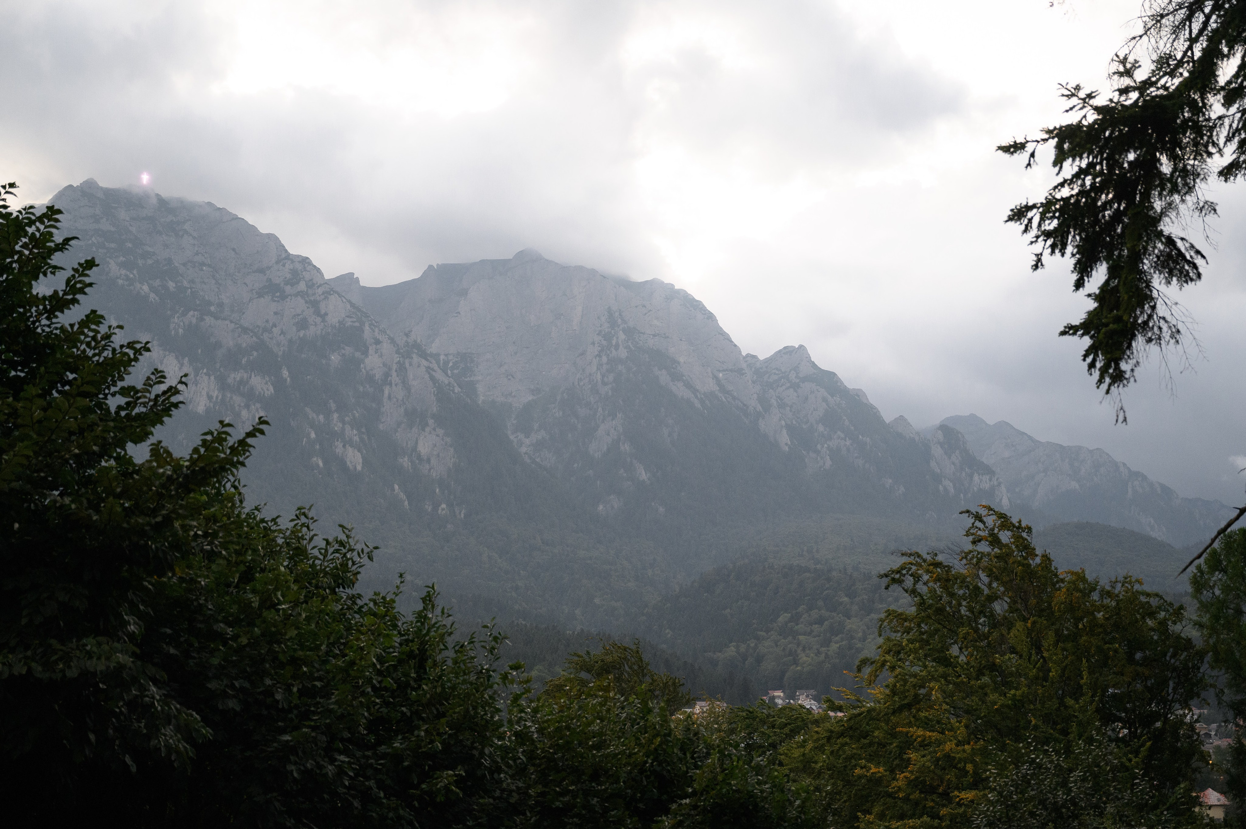 Mălina & Silviu – ședință foto la Castelul Cantacuzino | Fotograf nuntă