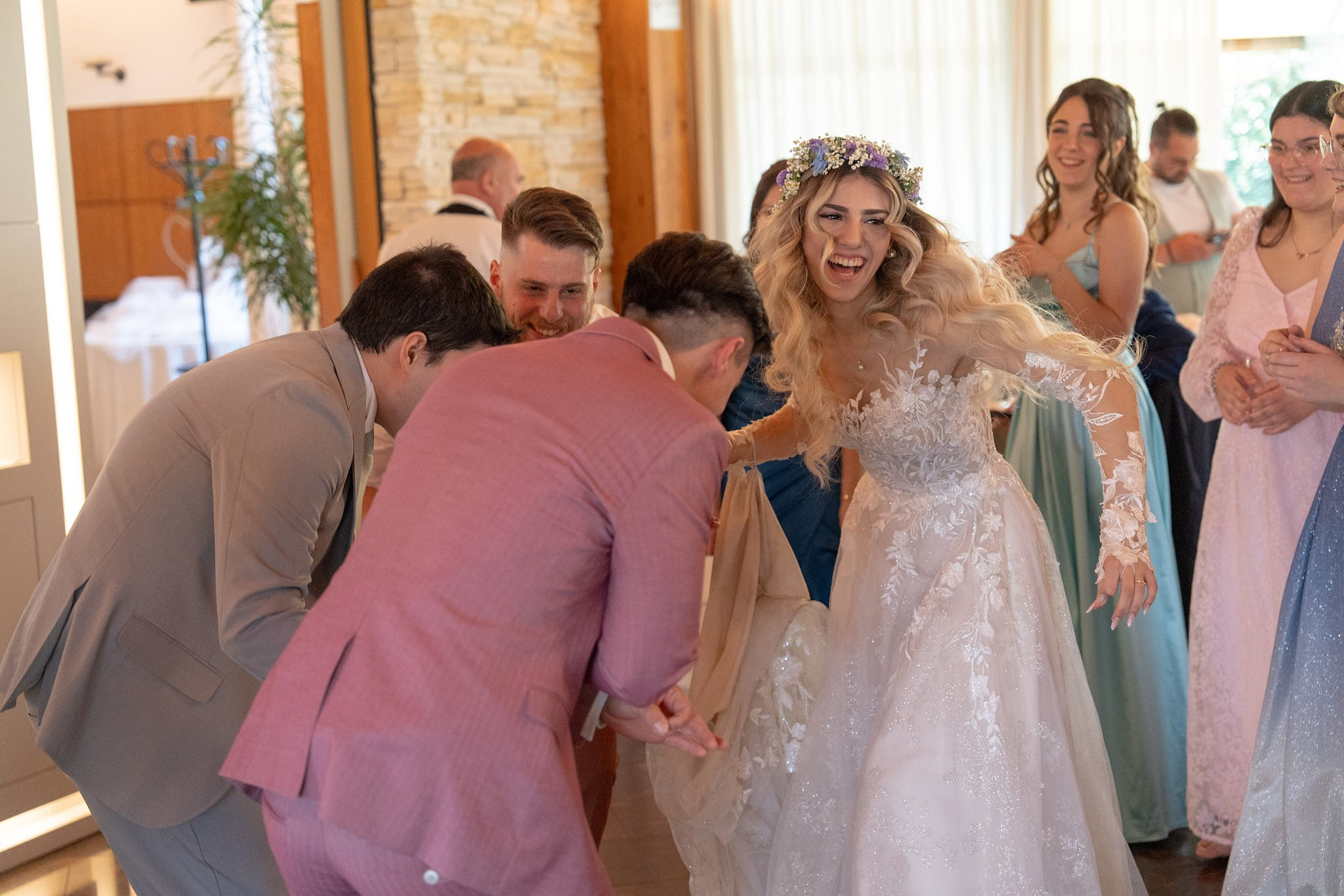 Angelo & Claudia. Fotografo matrimonio Lago di Como Ferrari Media Production