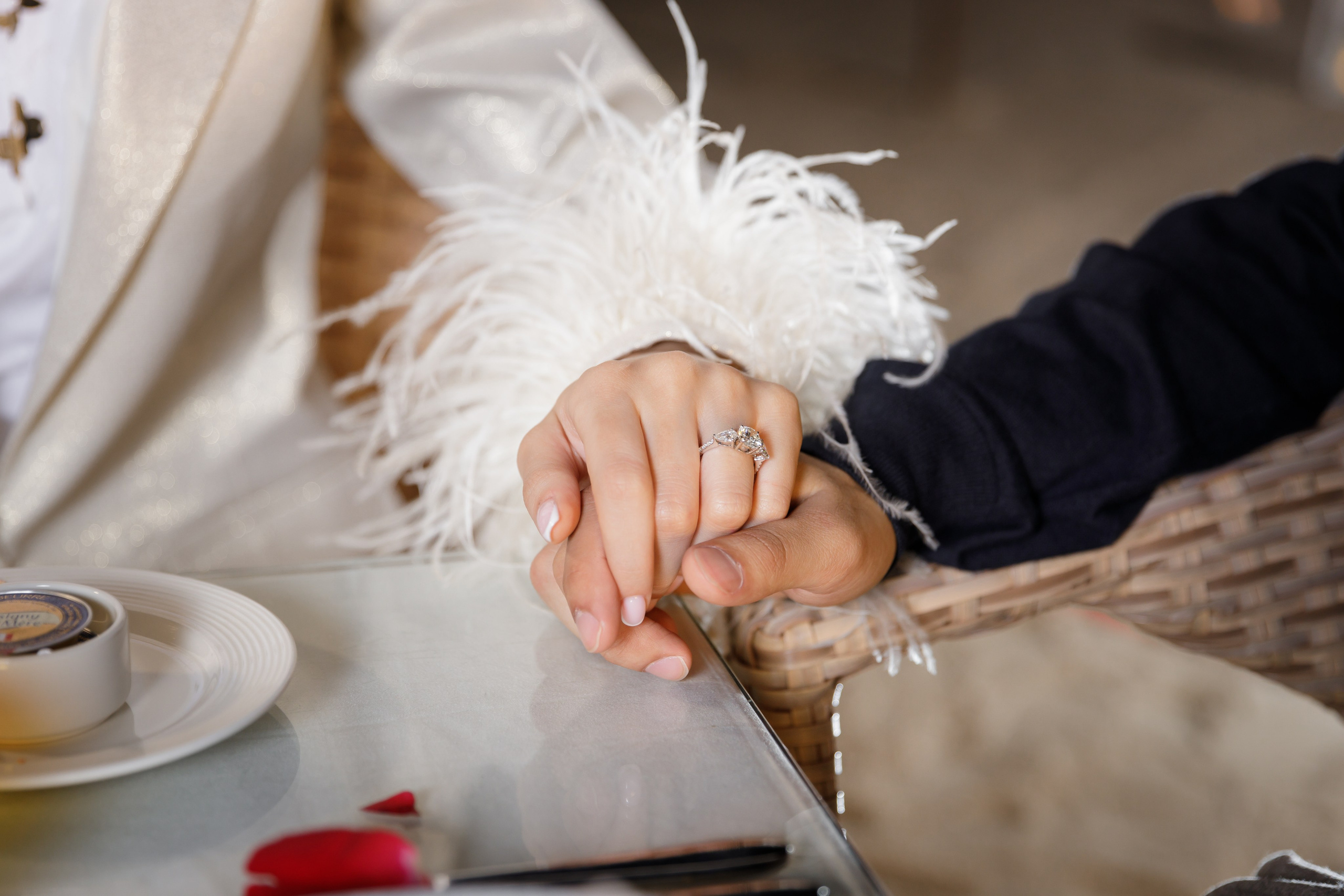 Beach proposal M&A. Photographer Anna Curly | Weddings and Events in Dubai