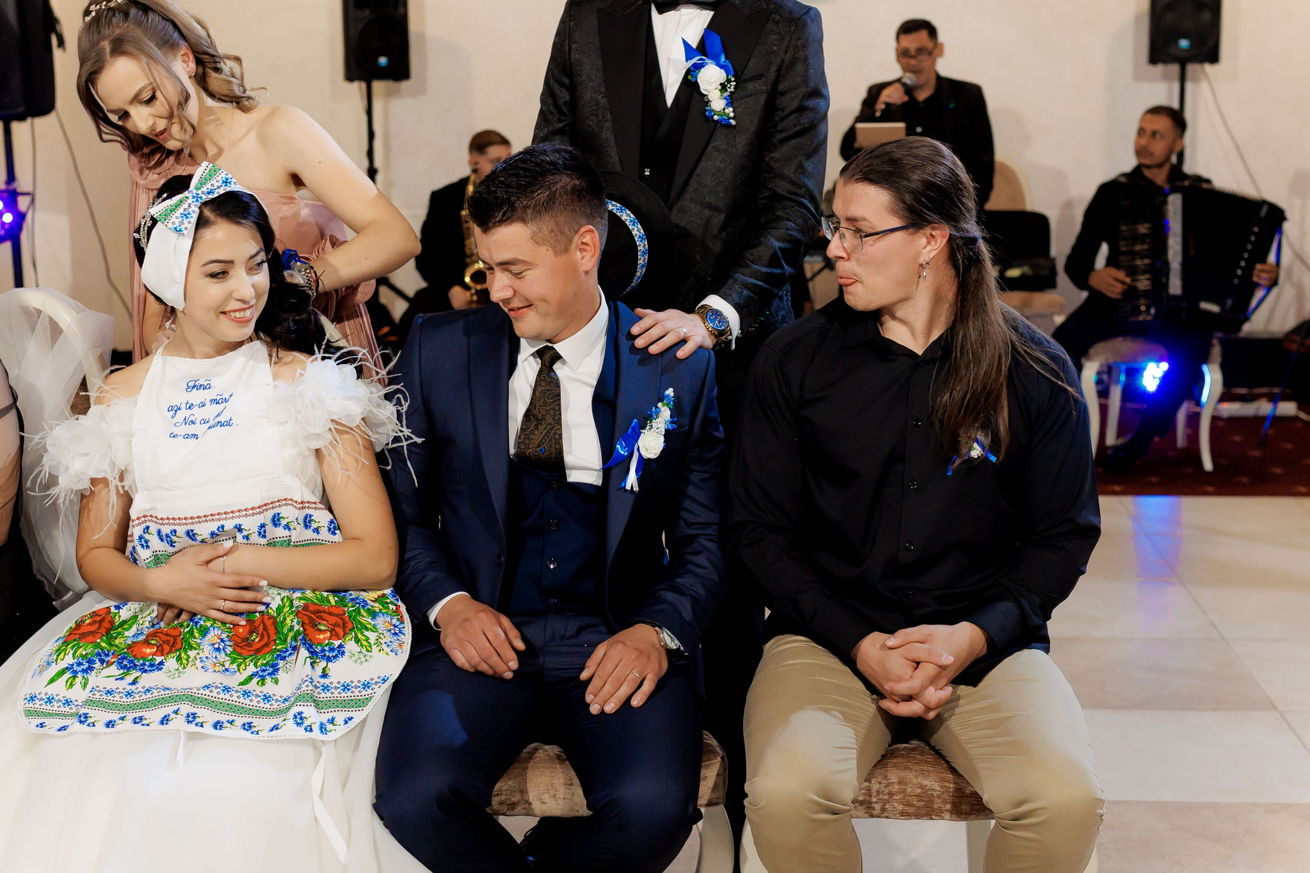 Loredana & Emilian – Ziua Nunții | Videografie - fotografie Botez Suceava, Iași, Botoșani. Servicii foto-video profesionale, pentru momente de neuitat
