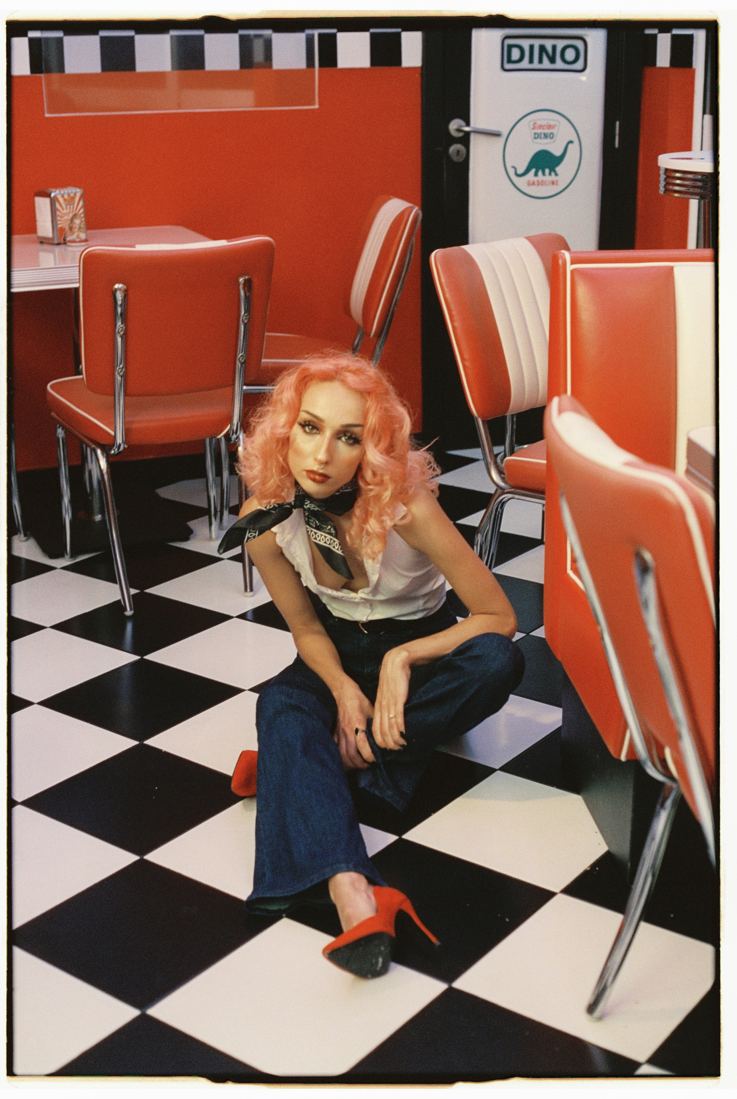 Adriana / CINESTILL 800T. Portrait photographer in Madeira — Marina Shtukina