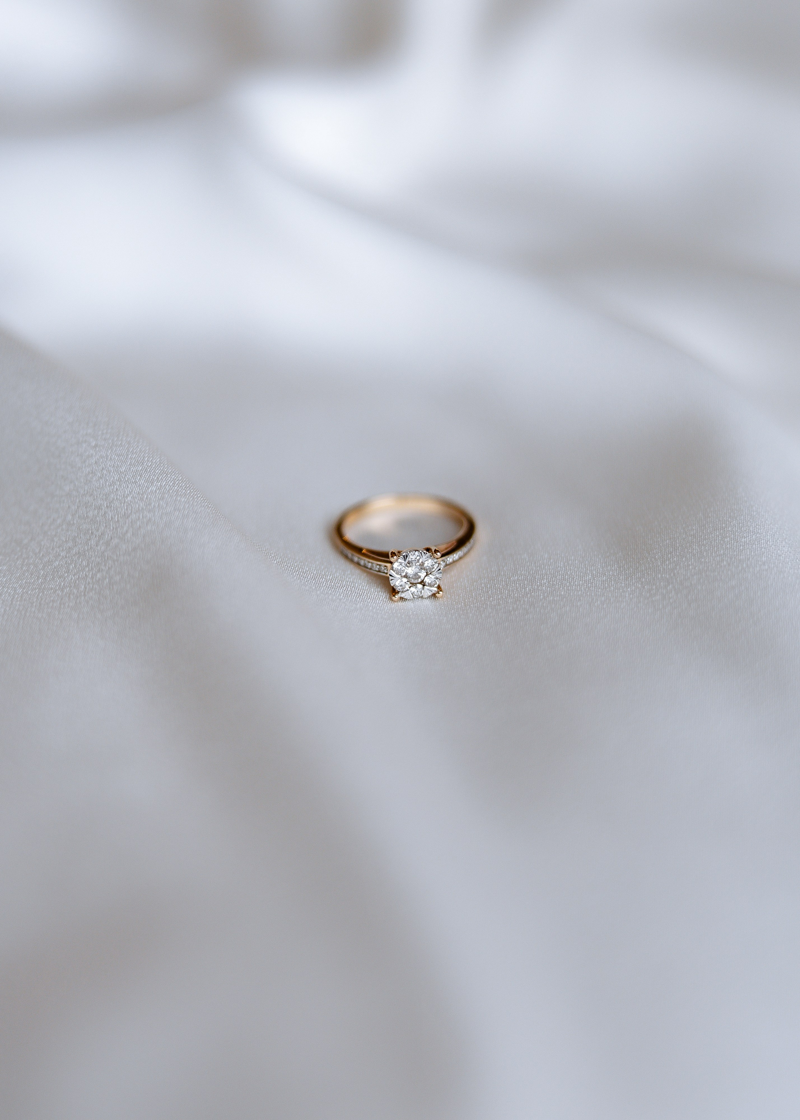 Vitalii and Diana. Massachusetts. Photographer Anastasia Nagibina