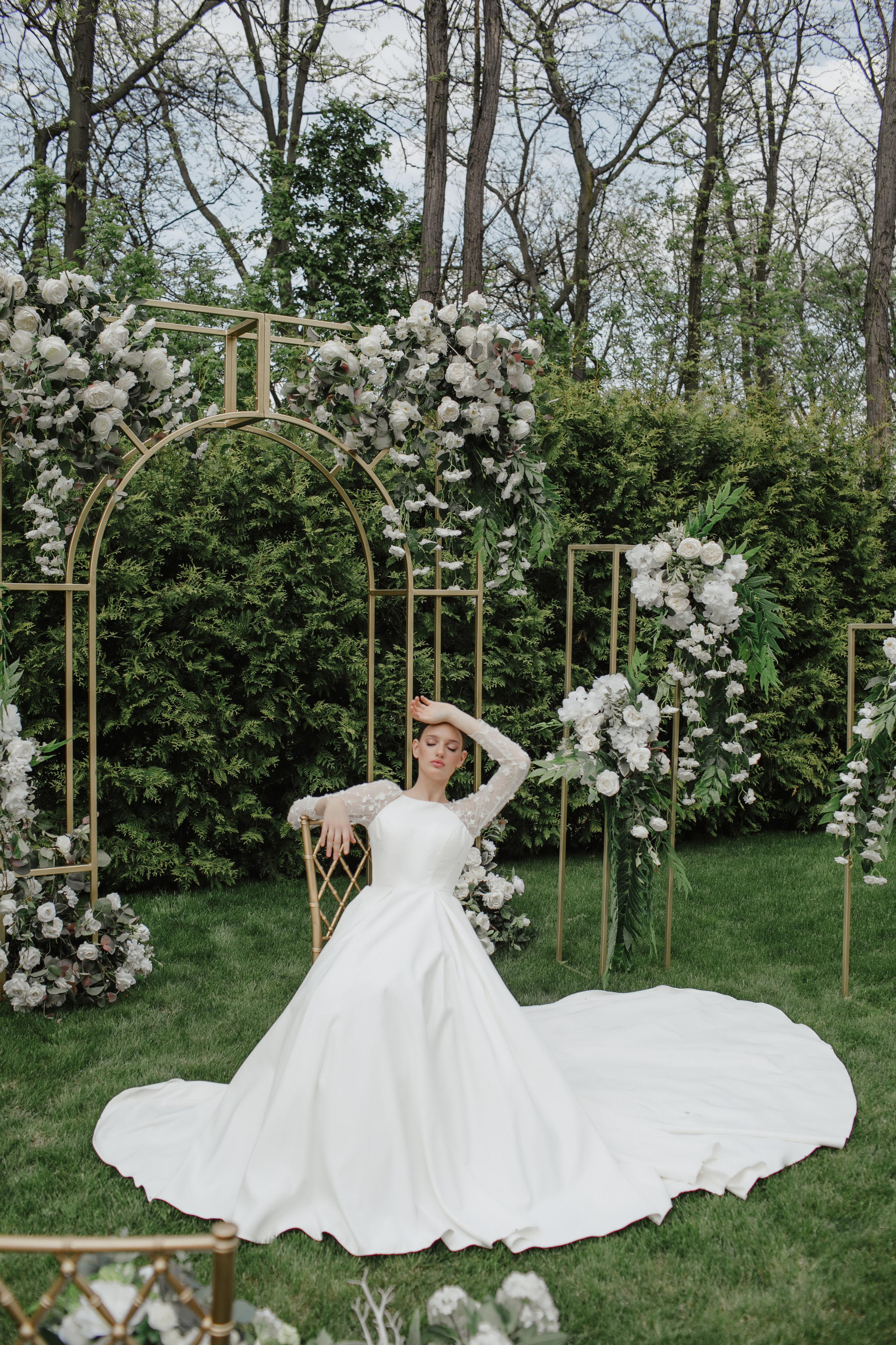 Iurkovski PHOTOGRAPHY in Europe. Luxury destination weddings and events