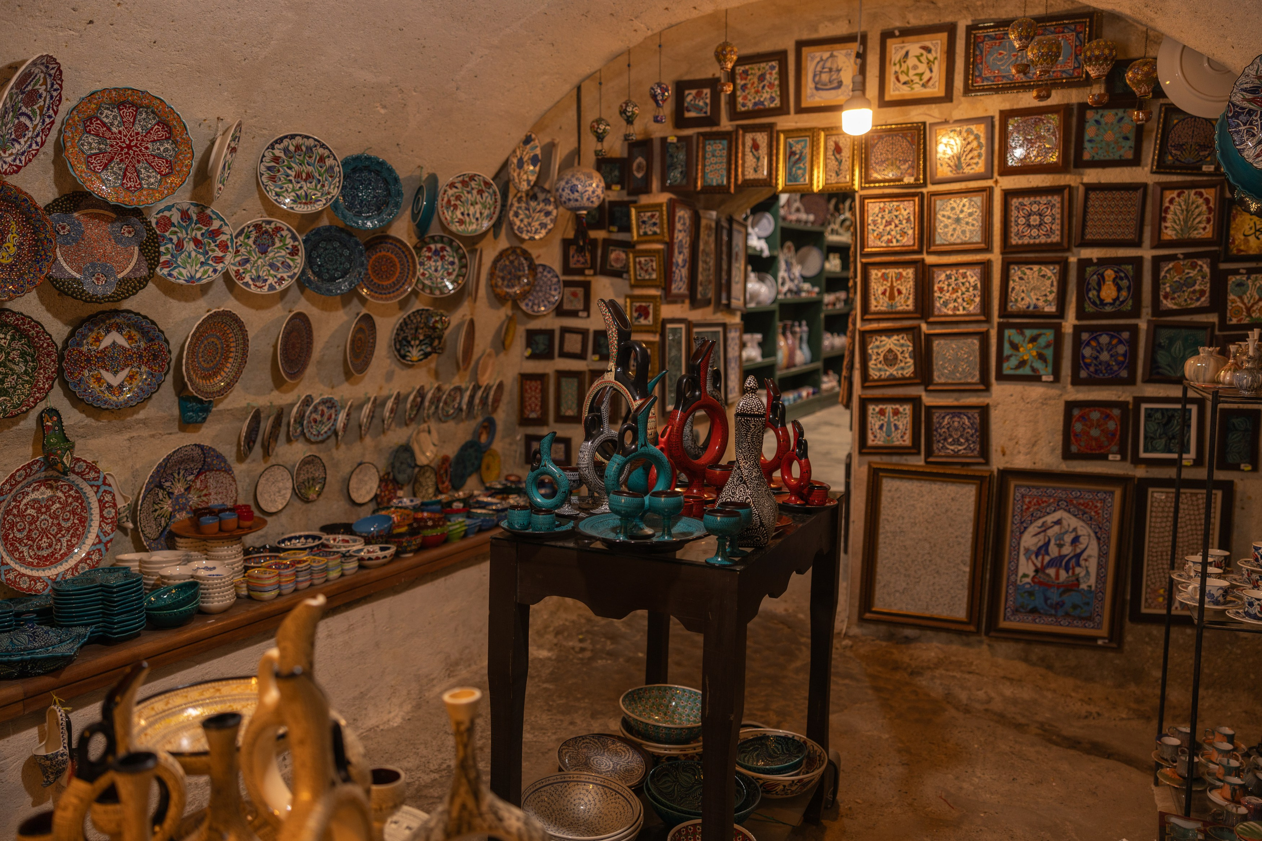 Top Must-Visit Locations in Cappadocia – Unveil the Region’s Hidden Gems. Your Guide to Cappadocia: Private Tours, Scenic Routes, Hot Air Balloon Rides, and More Adventures